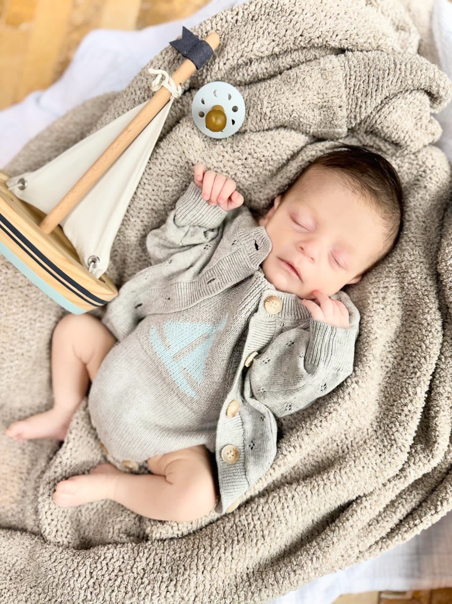 Luna + Luca Pointelle Cardigan - Heather Gray | Milk & Baby