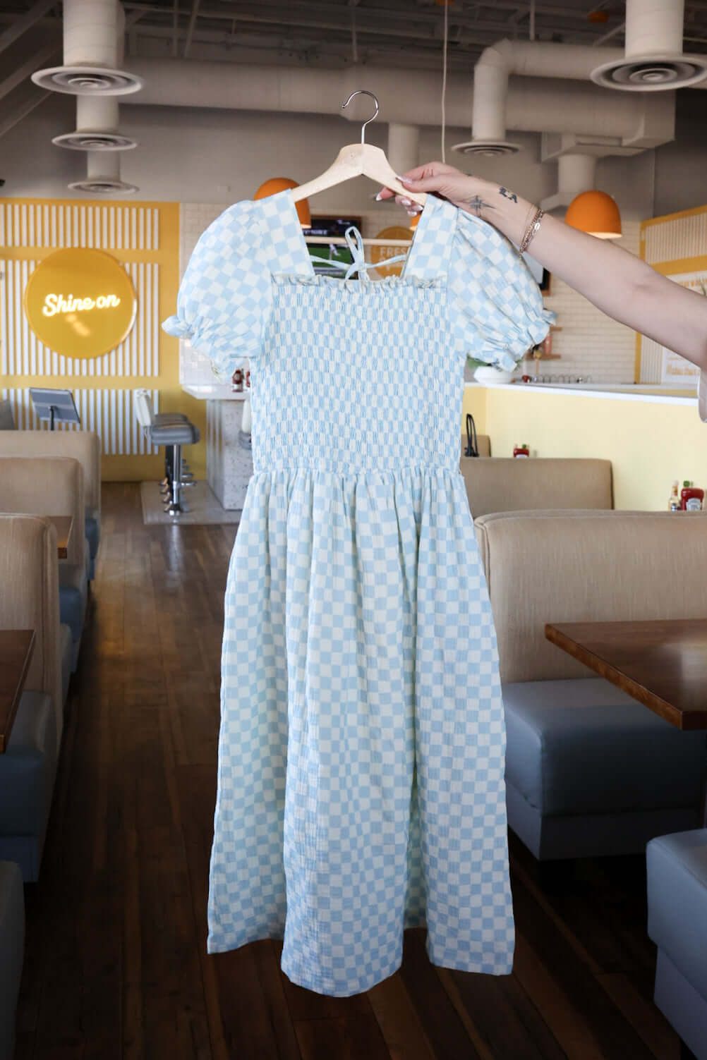 Women's Short Sleeve Muslin Dress Women's Short Sleeve Muslin Dress