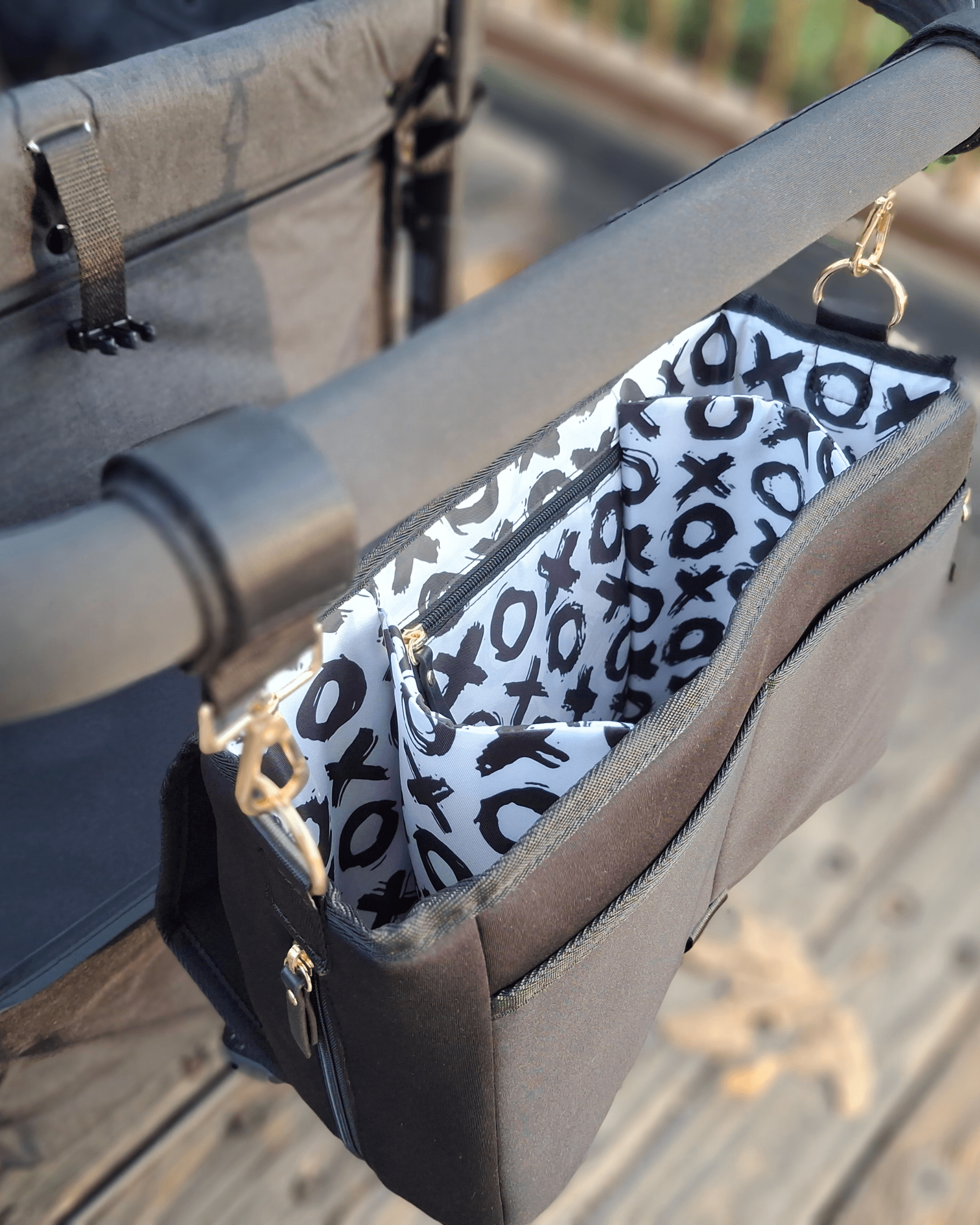 Maddy Caddy Breast Pump Crossbody | Milk & Baby