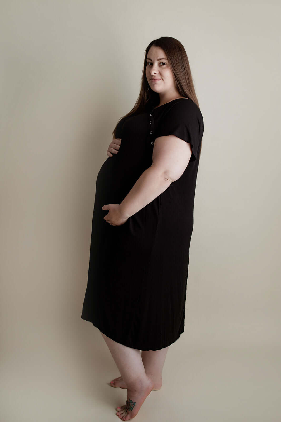 Black Ribbed Labor & Delivery Gown | Milk & Baby