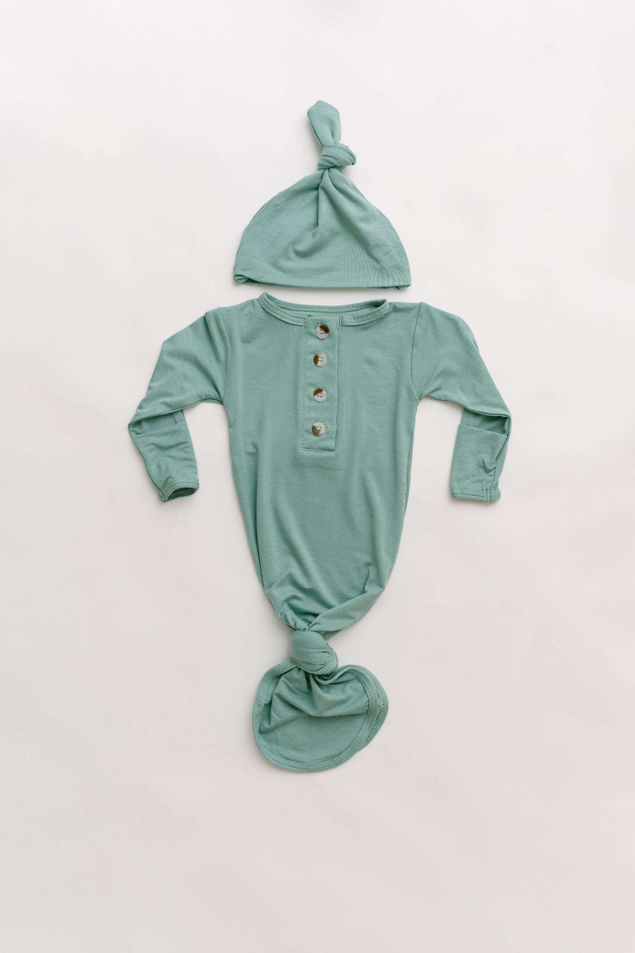 Emerson Knotted Baby Gown & Hat Set | Mint | Milk & Baby