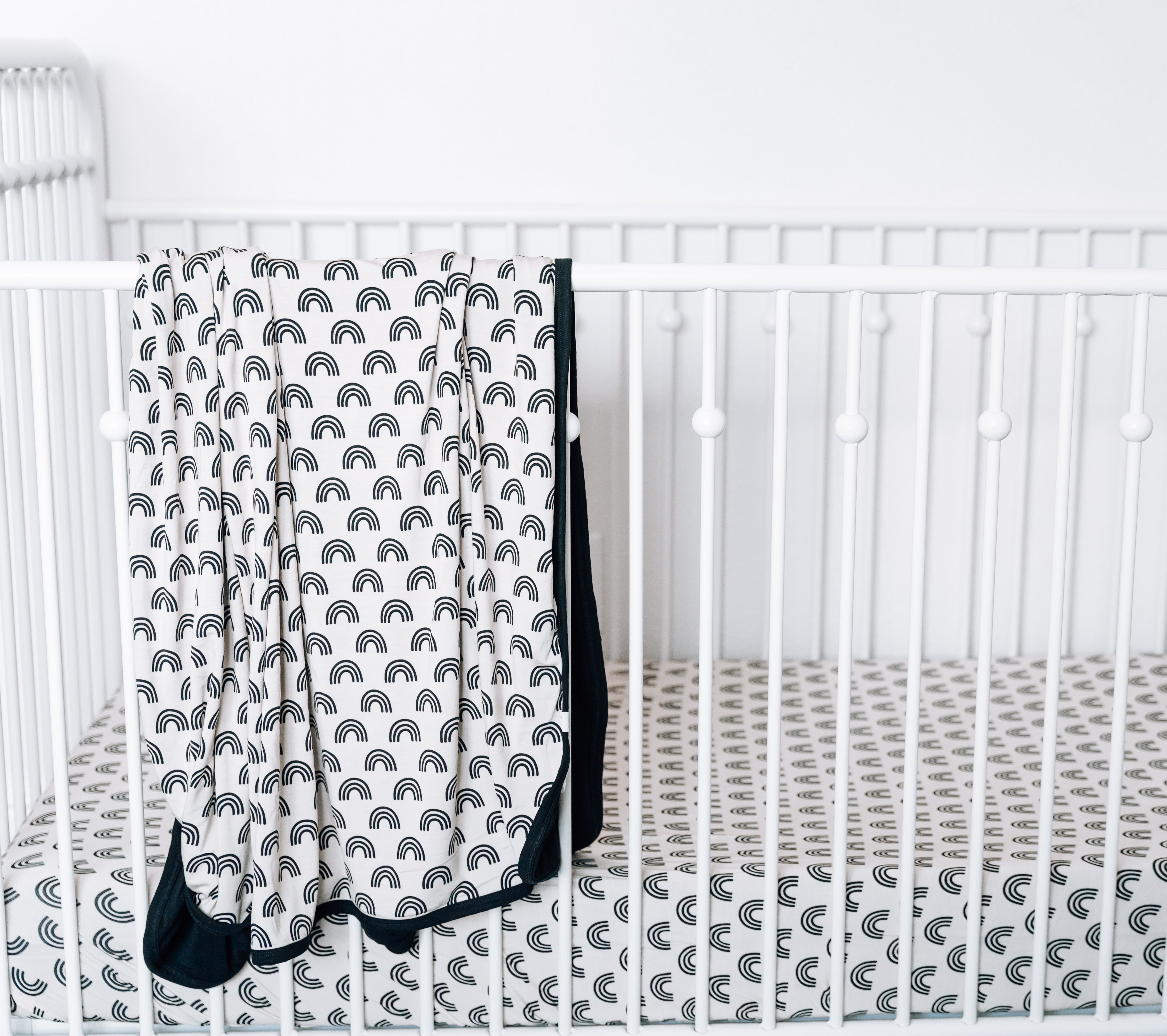 SIMPLE RAINBOW DREAM BLANKET | Milk & Baby