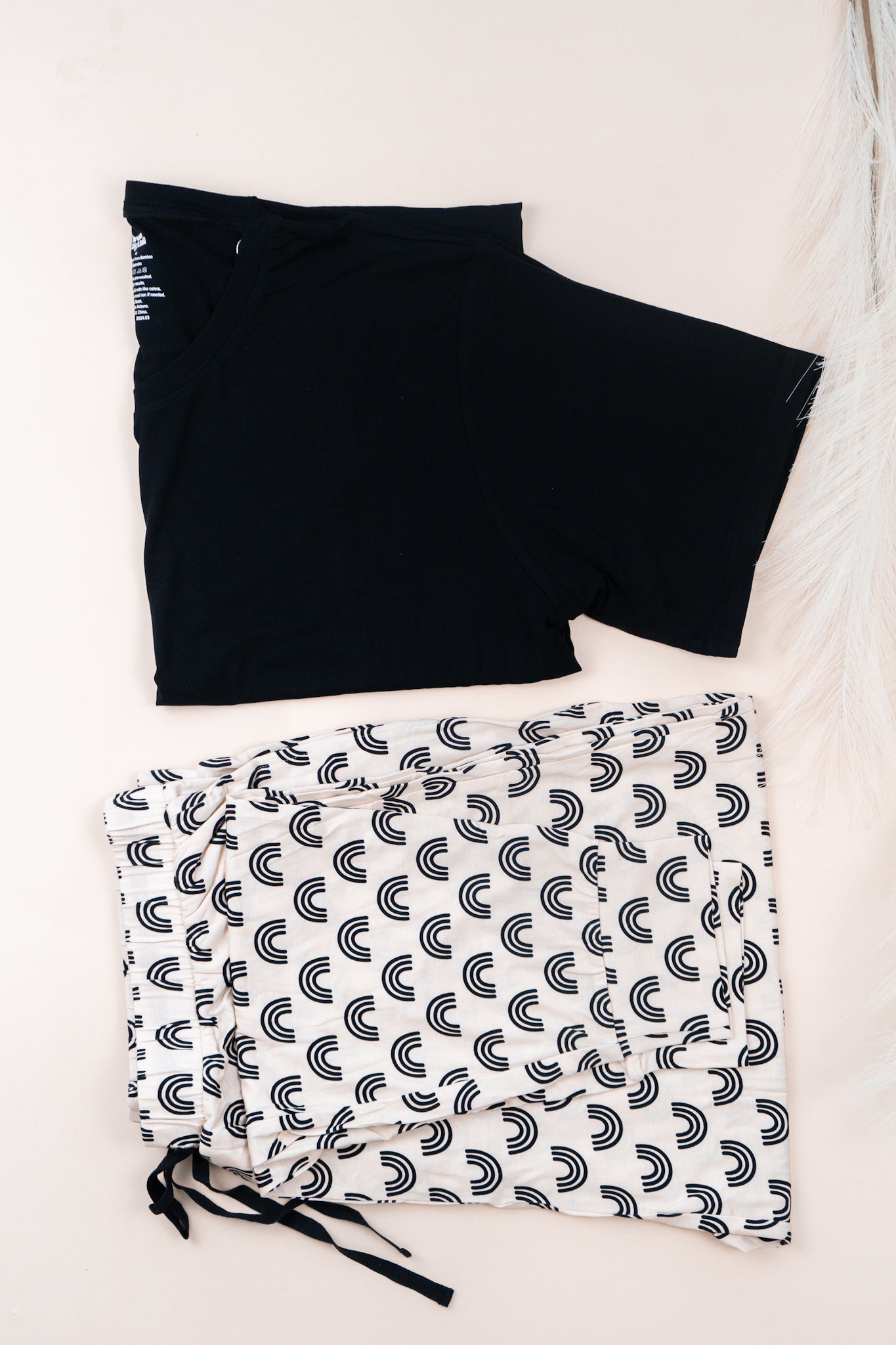 SIMPLE RAINBOW MEN'S DREAM JOGGER SET | Milk & Baby