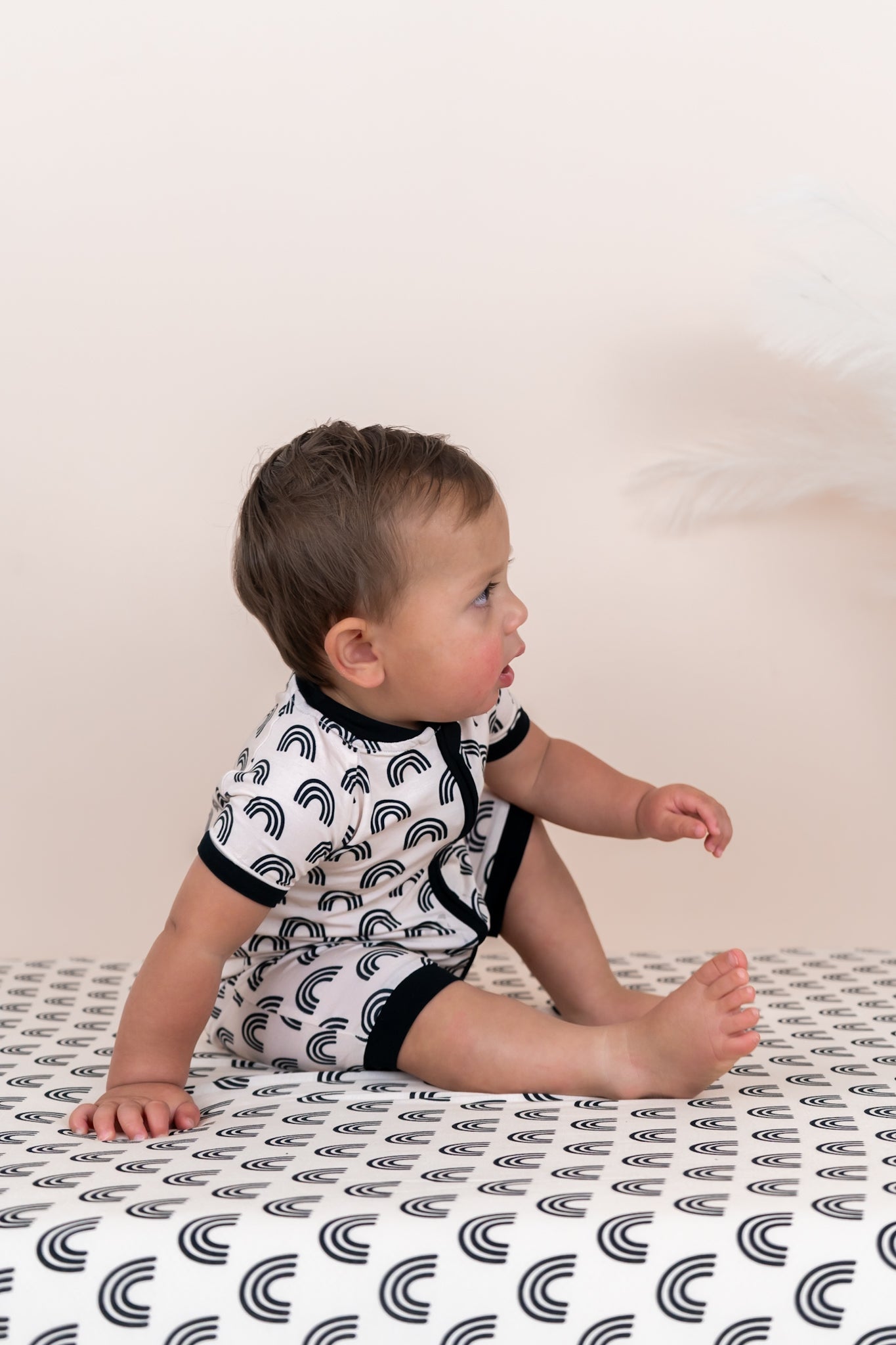 SIMPLE RAINBOW DREAM SHORTIE | Milk & Baby