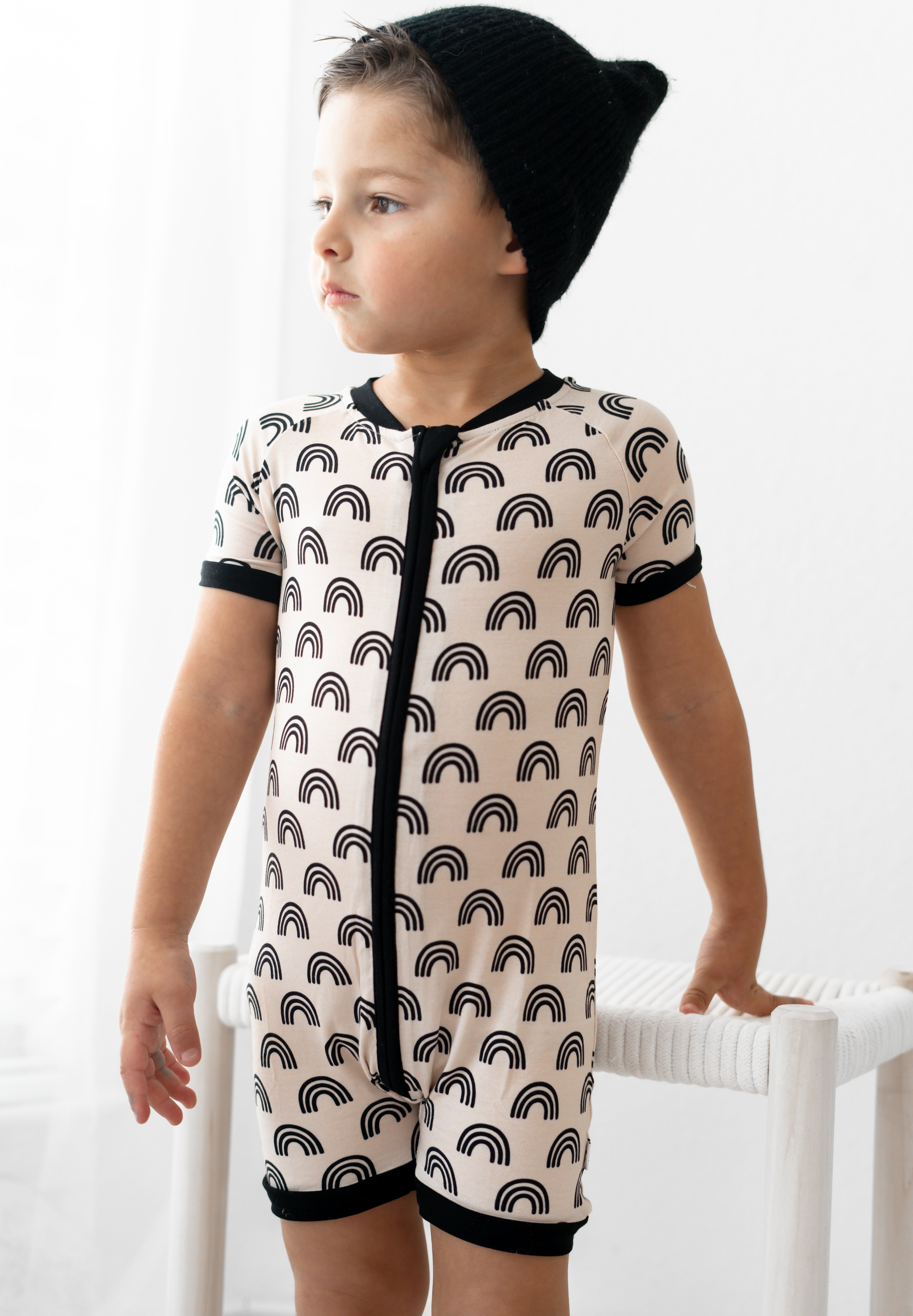 SIMPLE RAINBOW DREAM SHORTIE | Milk & Baby