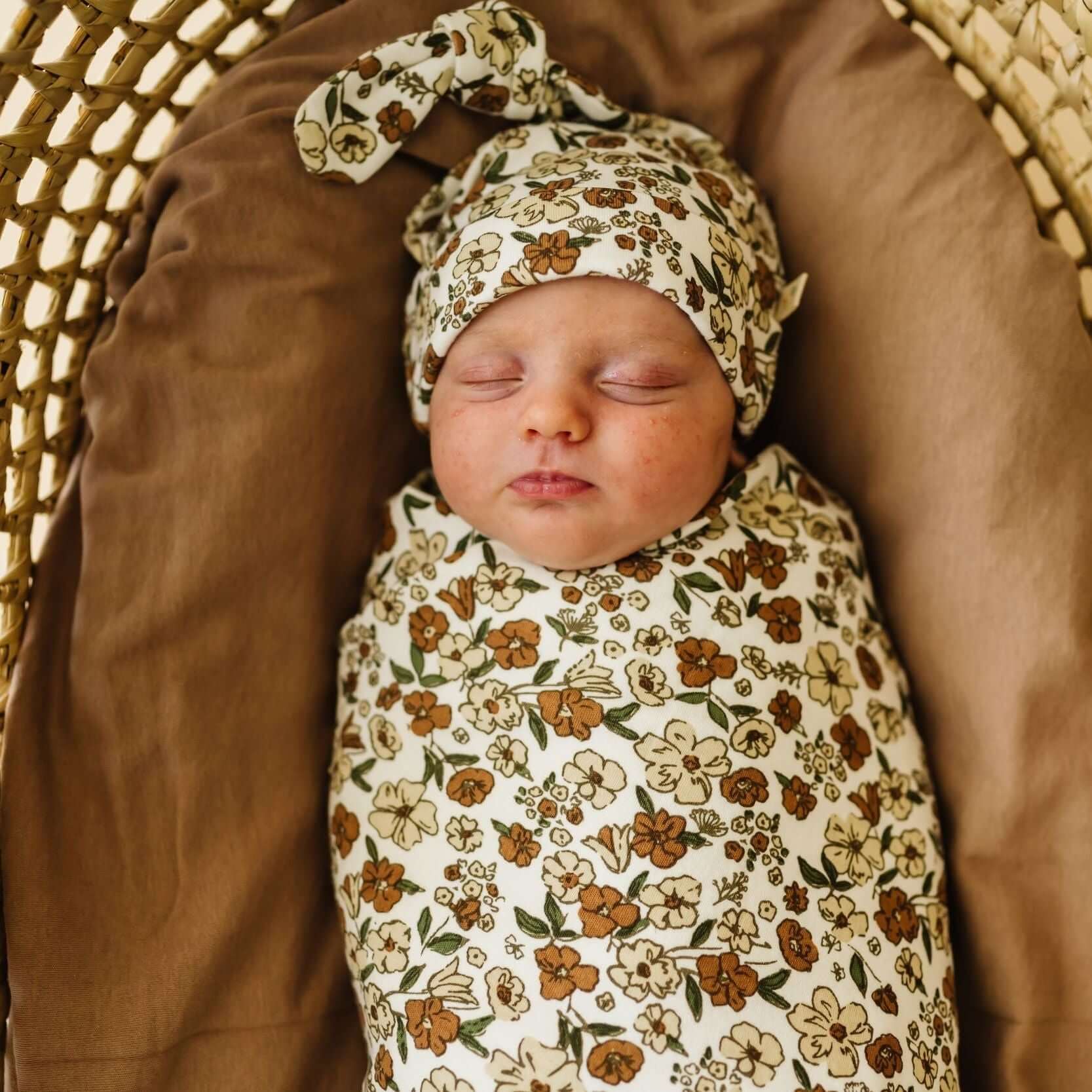 Daffodil | Organic Swaddle Blanket & Hat | Milk & Baby