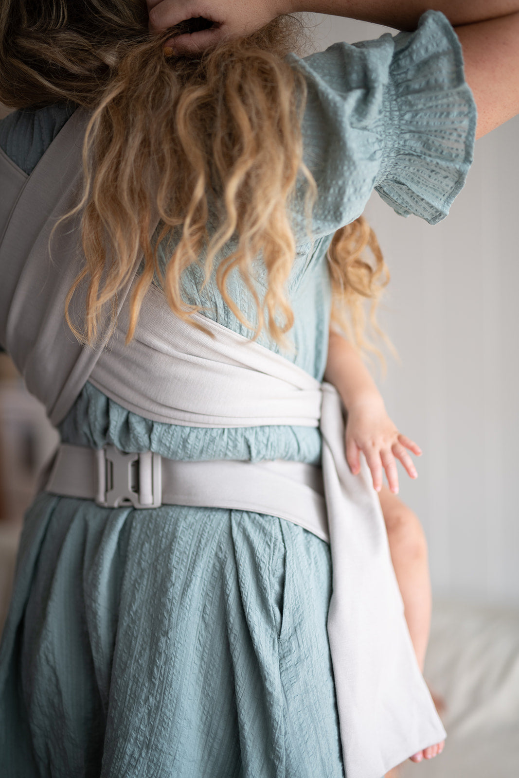 Simple Wrap | Flax | Milk & Baby