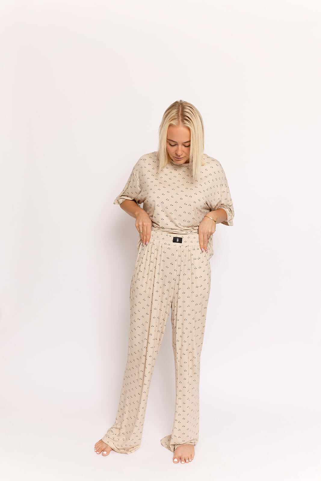 Flora | Women's Boxy Tee Lounge Set | Milk & Baby