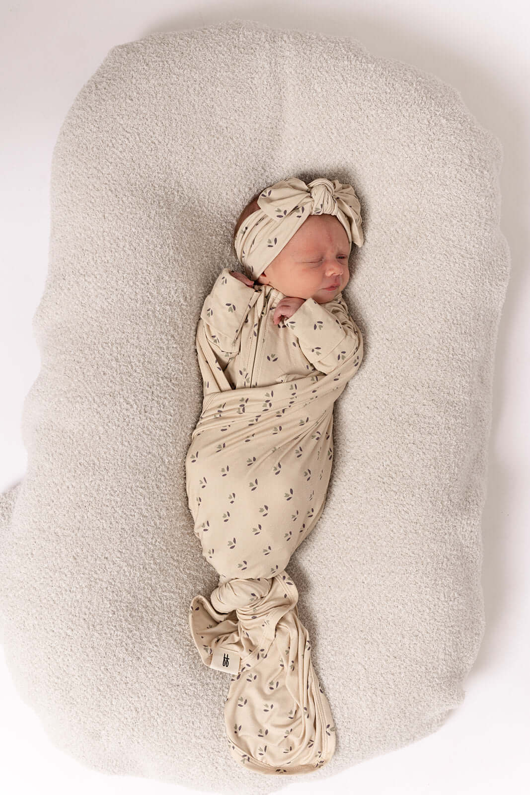 Flora | Bamboo Swaddle | Milk & Baby