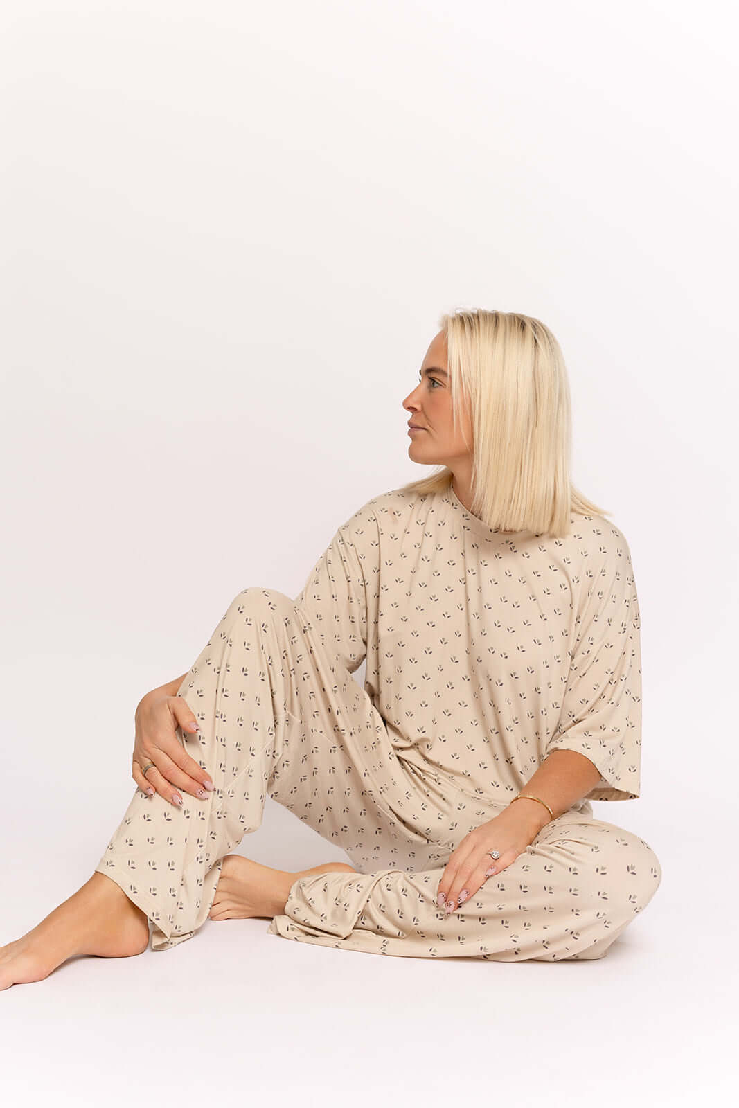 Flora | Women's Boxy Tee Lounge Set | Milk & Baby