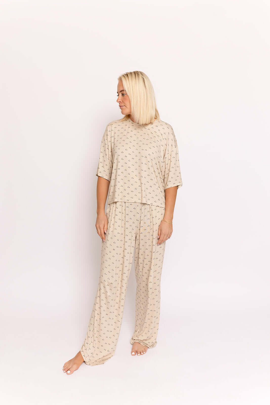 Flora | Women's Boxy Tee Lounge Set | Milk & Baby