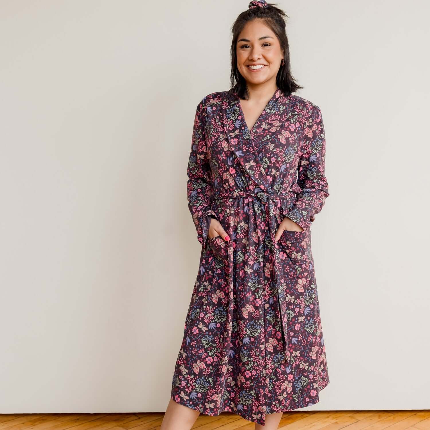 Organic Cotton Women’s Lounge Robe in Flower Child | Milk & Baby