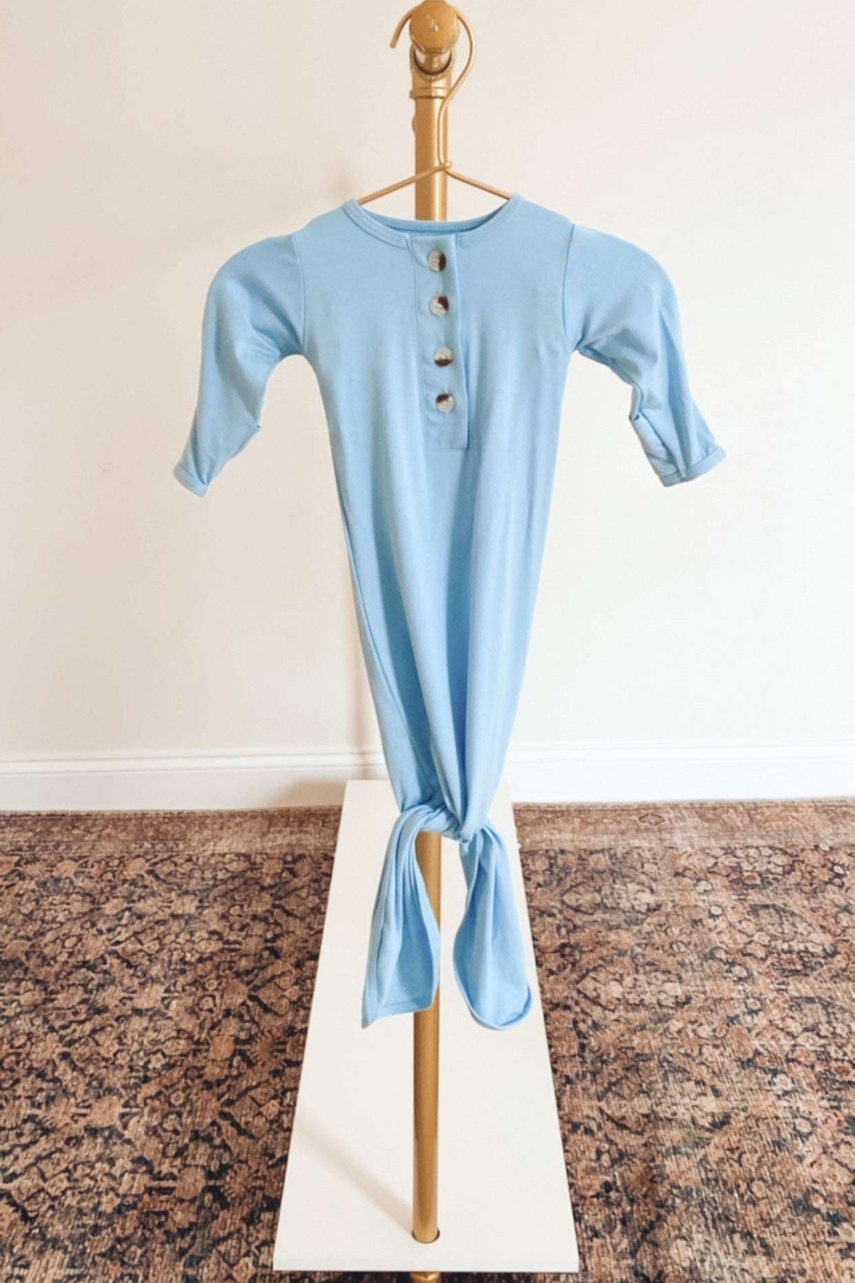 Emerson Knotted Gown & Hat Set | Baby Blue | Milk & Baby