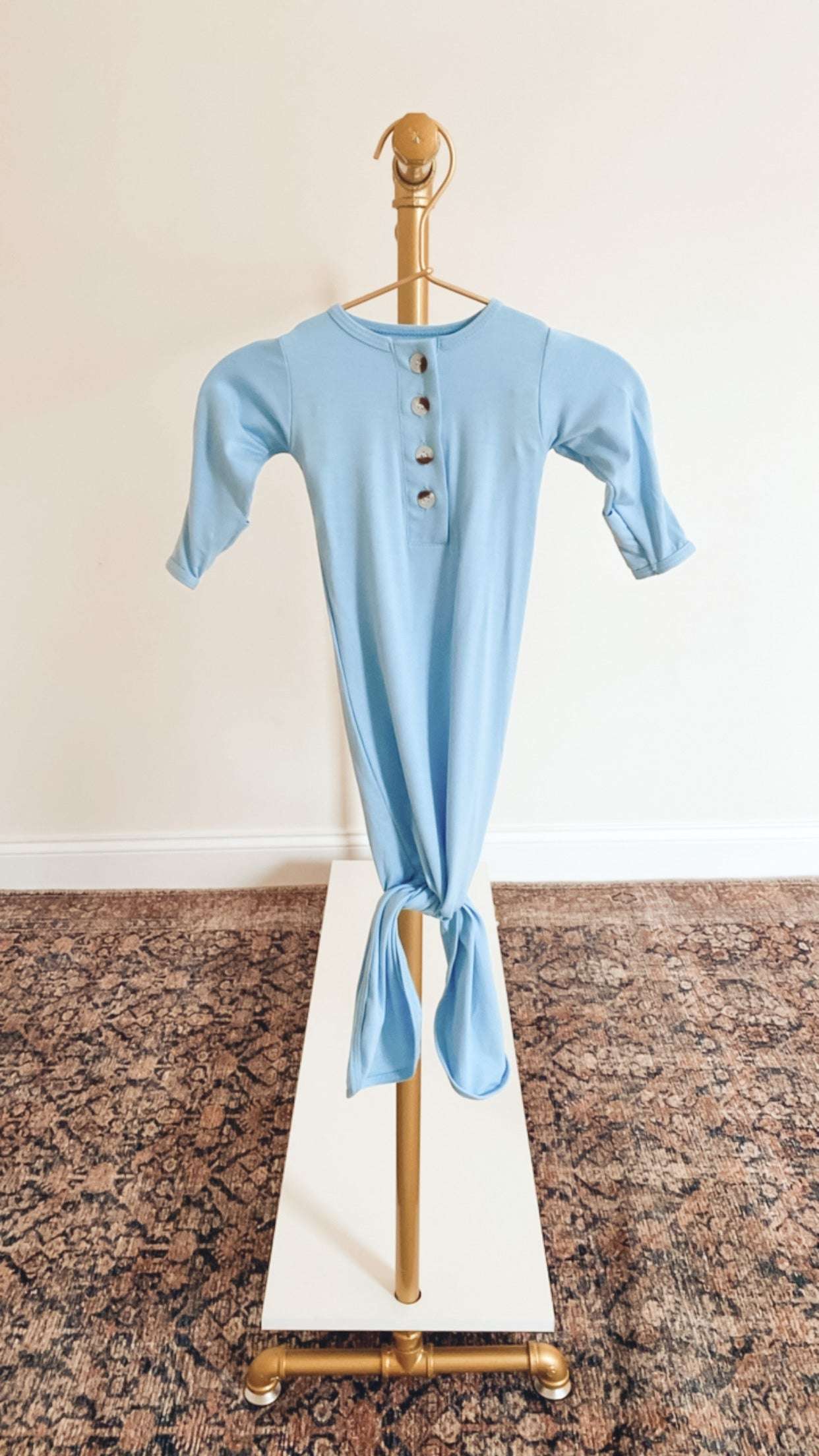 Emerson Knotted Baby Gown Set | Baby Blue Milk & Baby