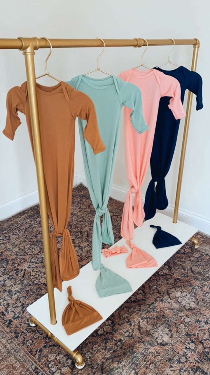 Marley Knotted Baby Gown and Hat Set | Milk & Baby