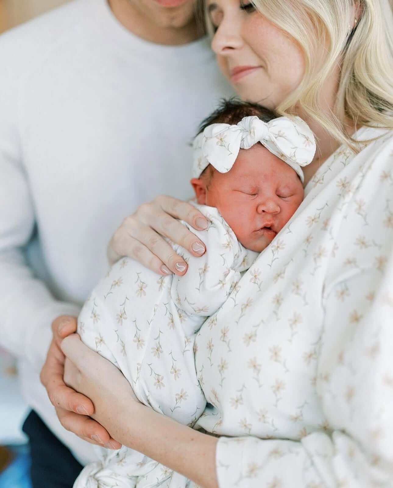 Gracie | Mommy Robe | Milk & Baby