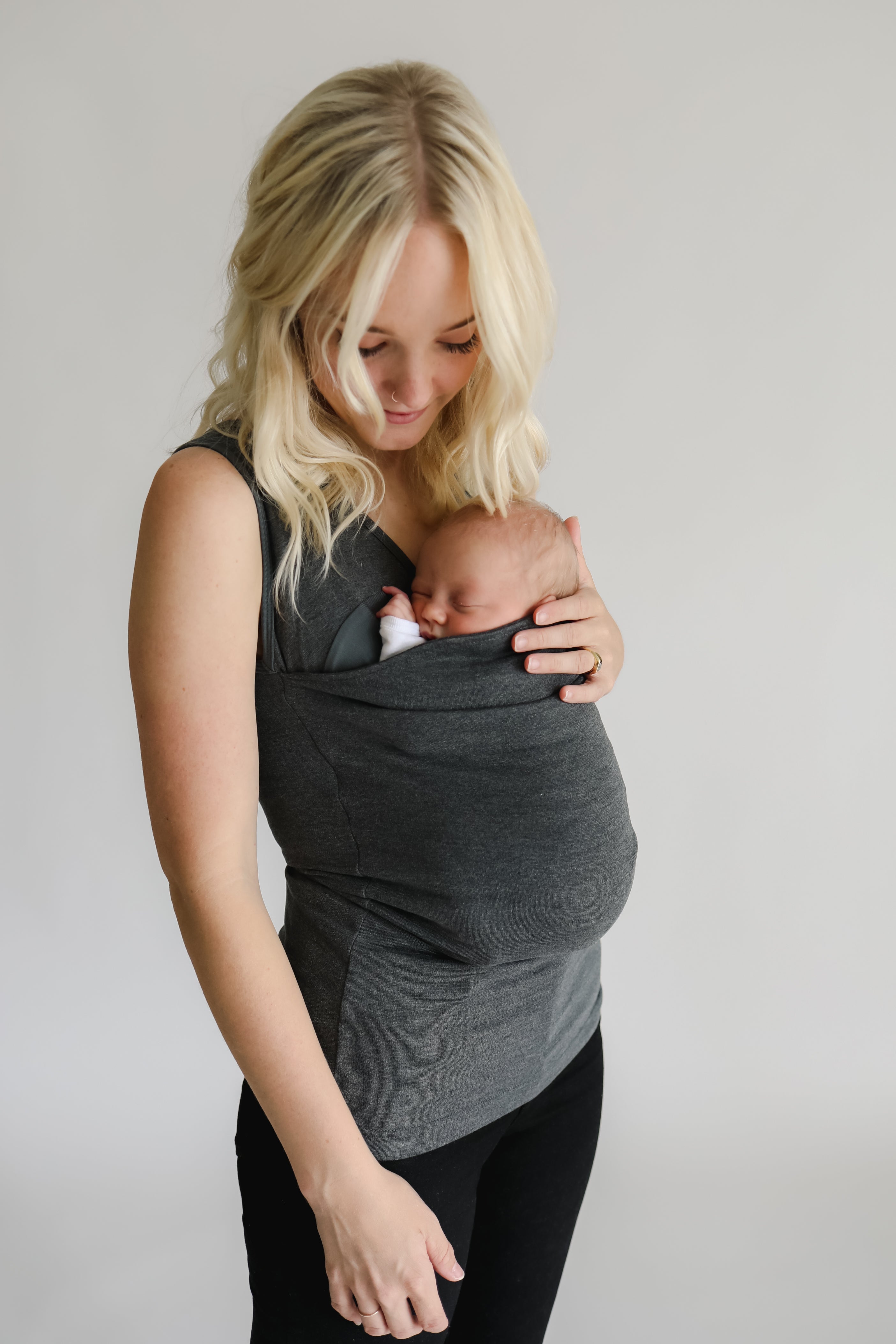 Soothe Shirt | Gray | Milk & Baby