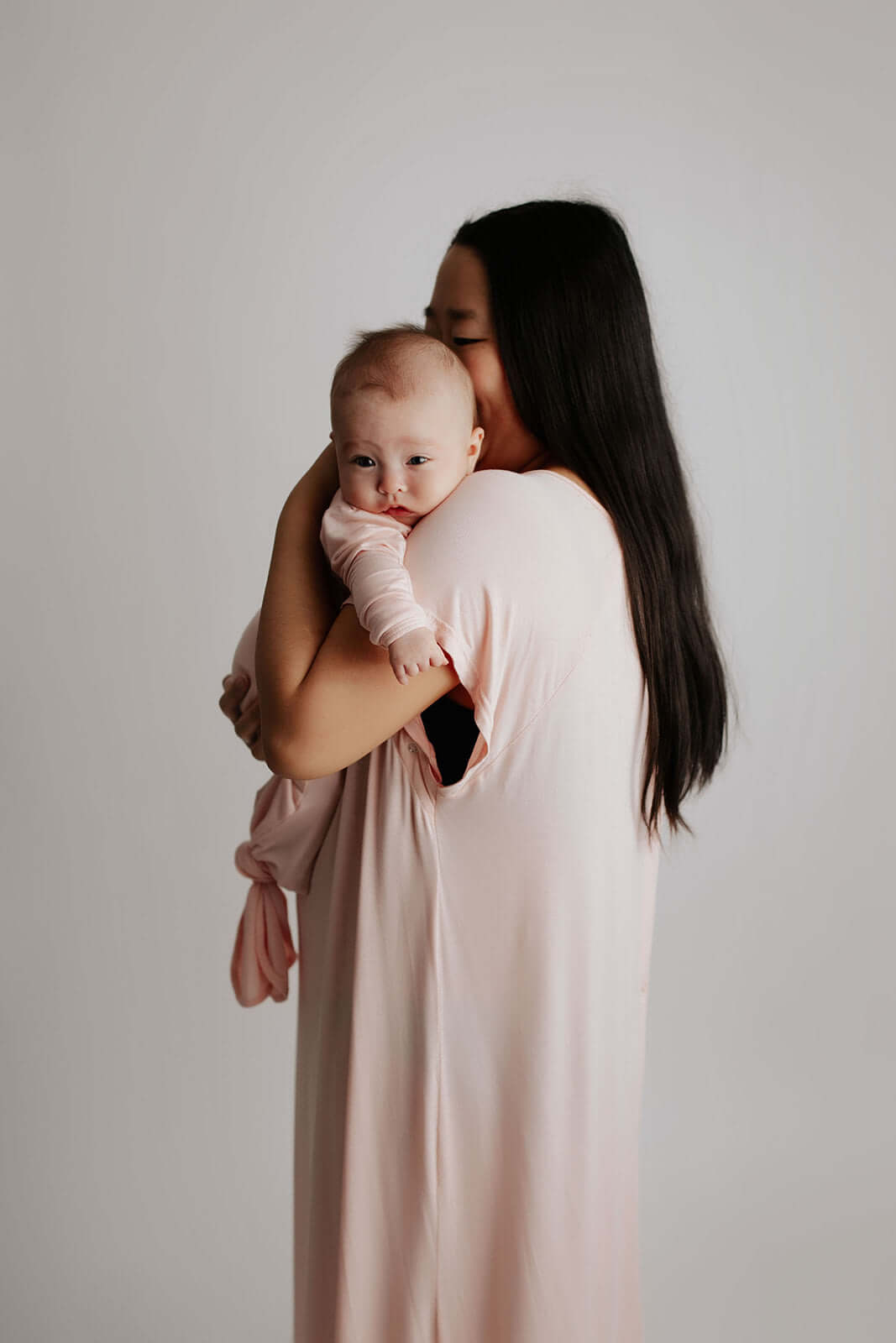 Heavenly Pink Mommy Labor & Delivery Gown | Milk & Baby