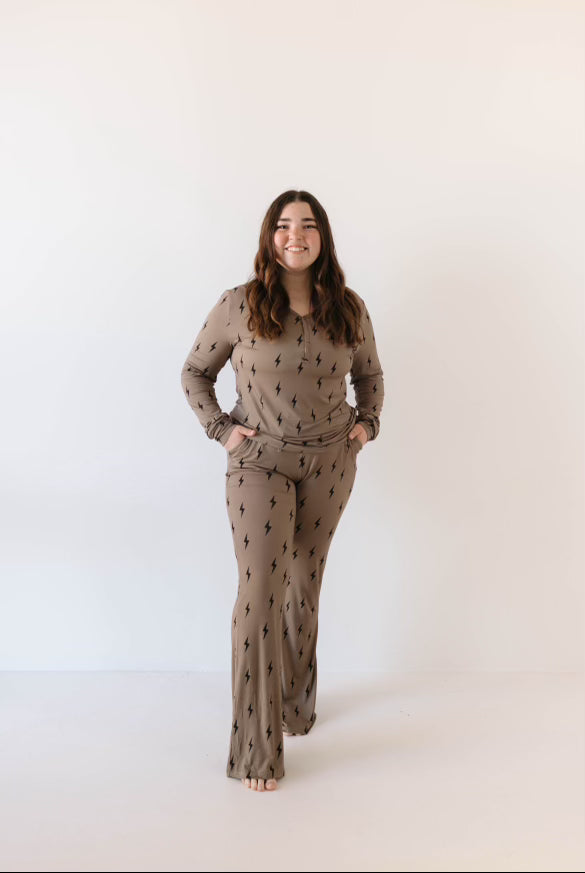 Brown & Black Lightning Bolt | Women's Bamboo Pajamas | Milk & Baby