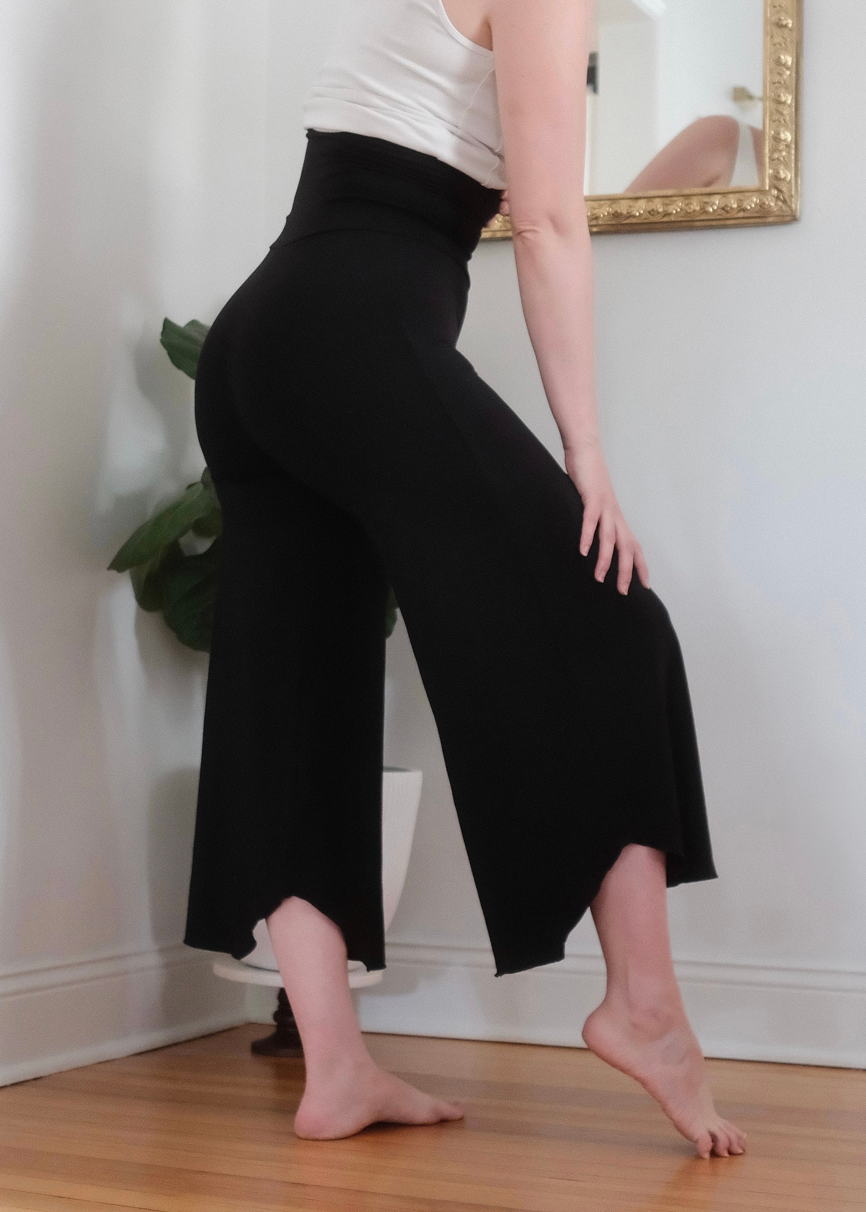Flow Pant | Black | Milk & Baby