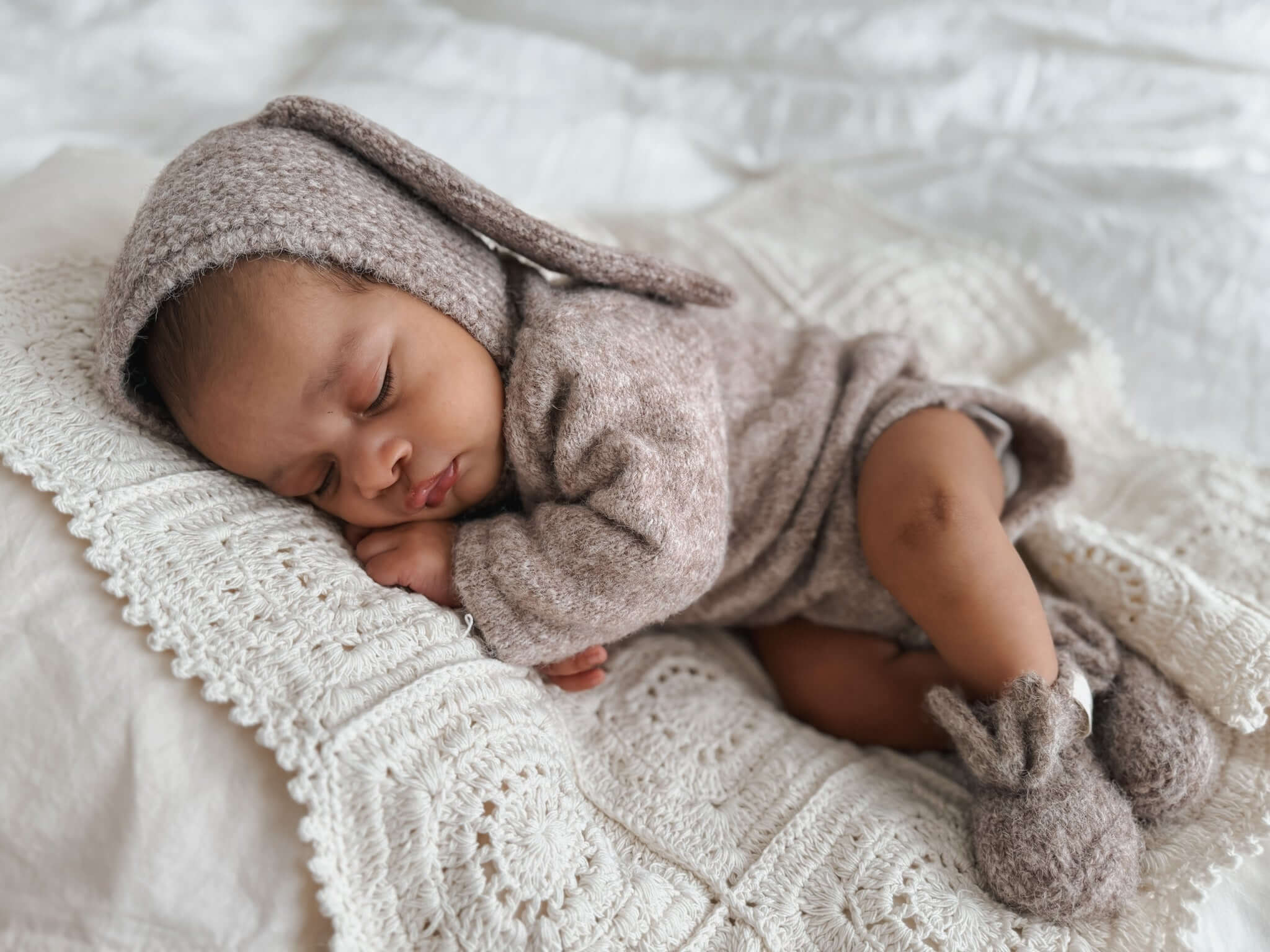 Luna + Luca Bunny Ear Bonnet | Milk & Baby