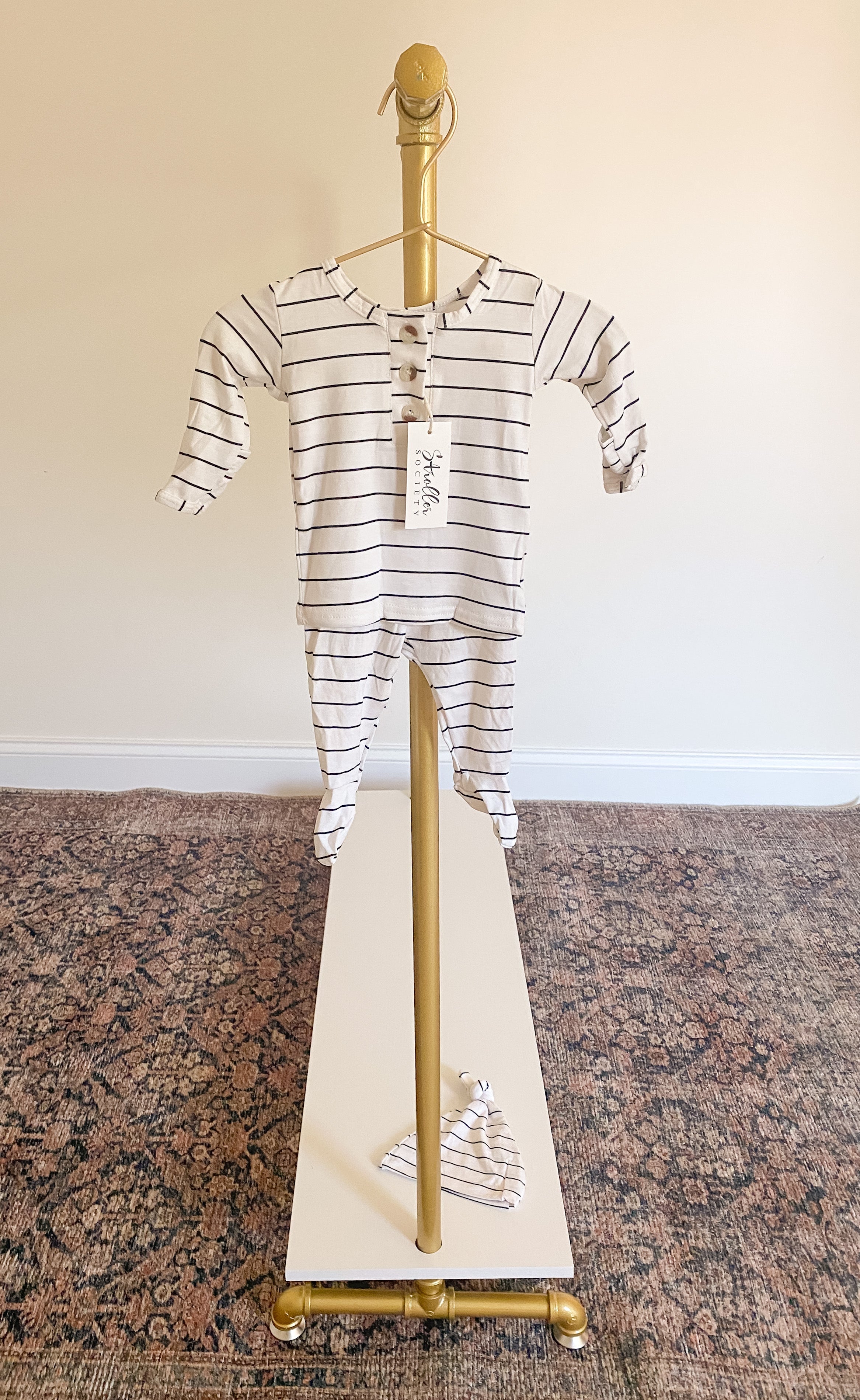 Riley Outfit and Hat Set | Black Stripes | Milk & Baby