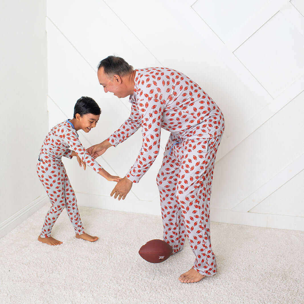 Huddle Up Men's Pajama Set | Milk & Baby