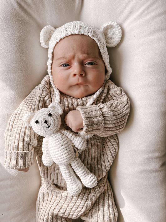 Luna + Luca Snuggle Bear + Bonnet Set | White Milk & Baby