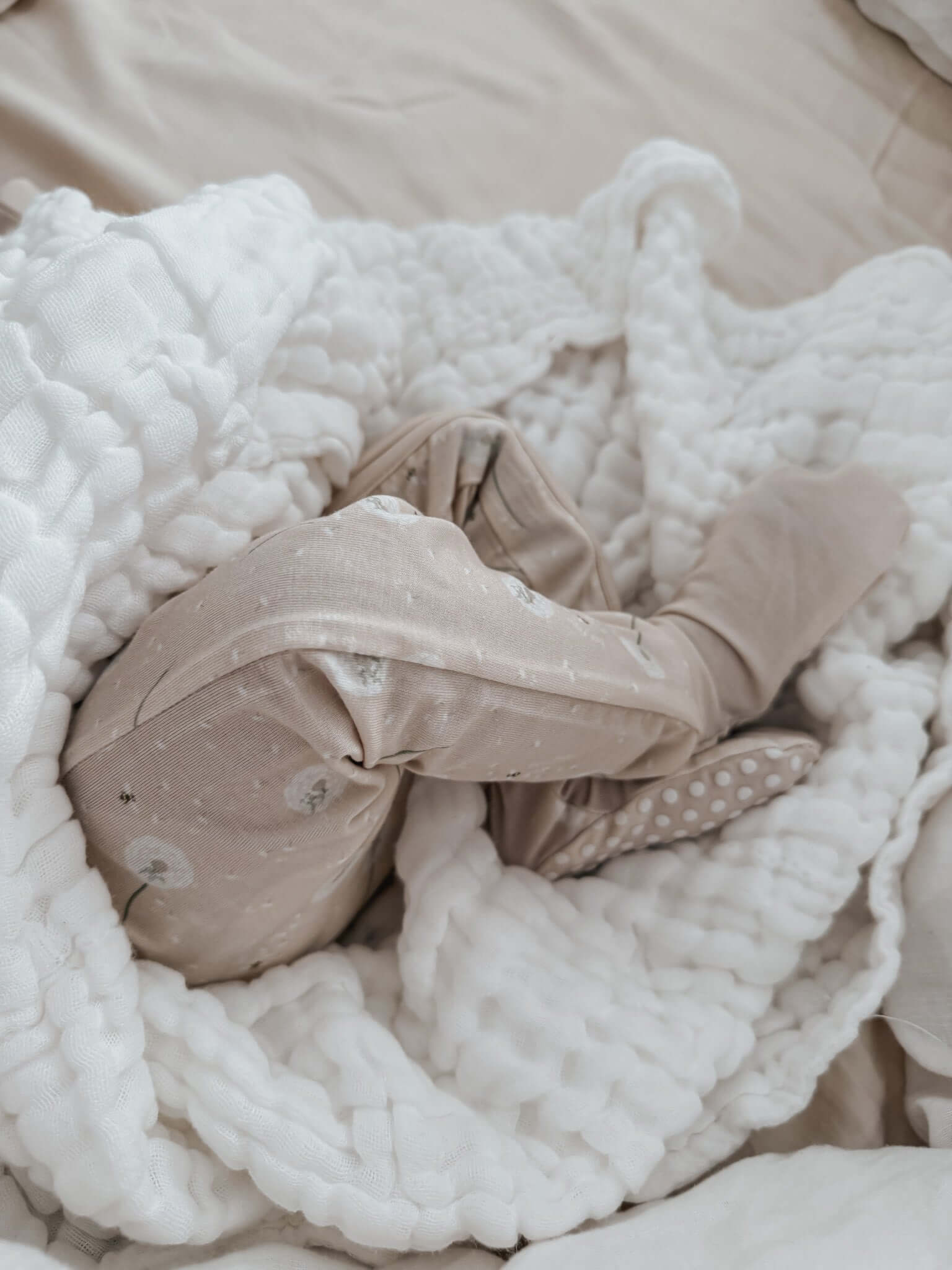 Luna + Luca "Bee Free" Bamboo Jumpsuit | Milk & Baby