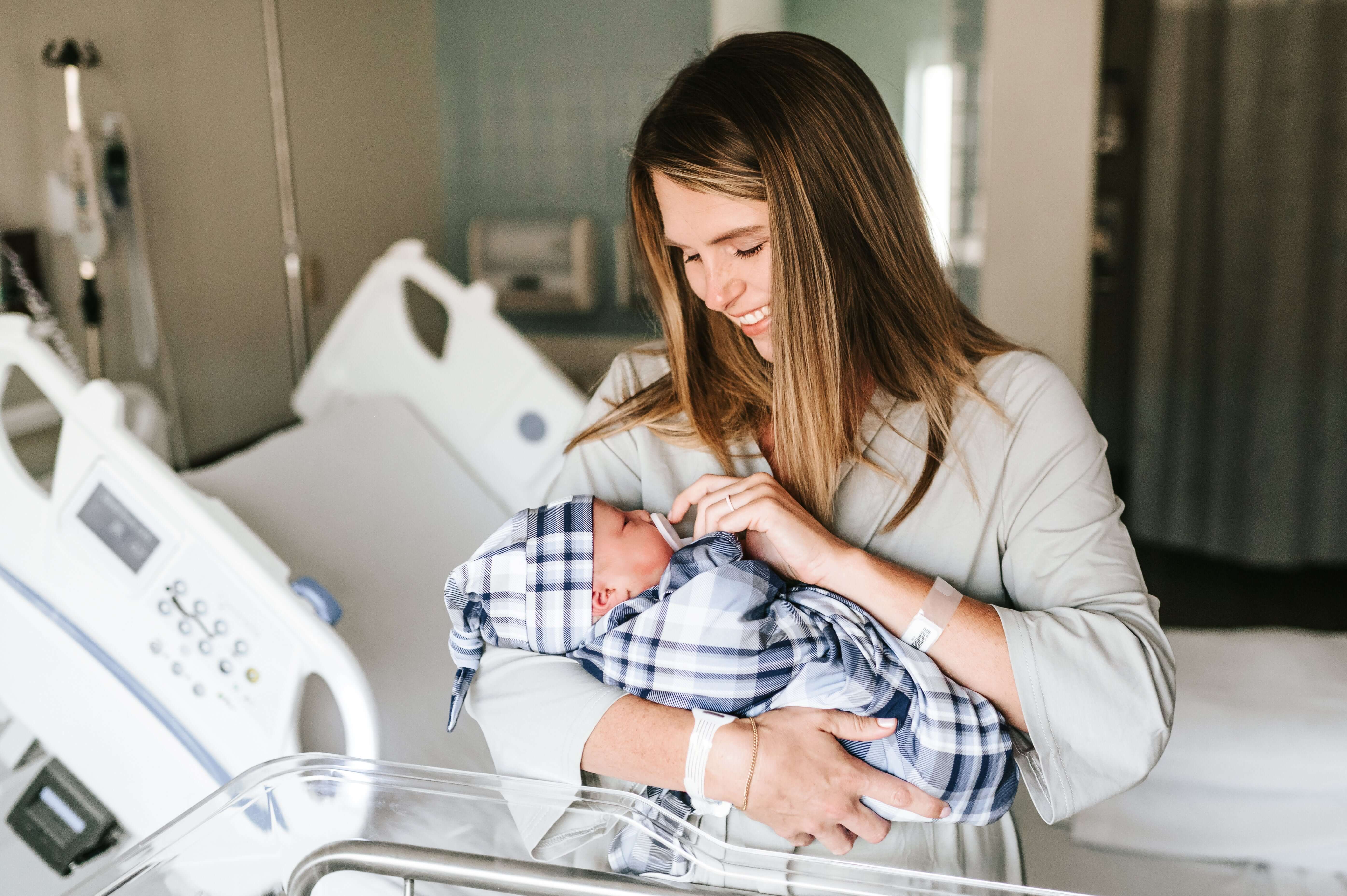 Jackson | Bamboo Newborn Nest | Milk & Baby