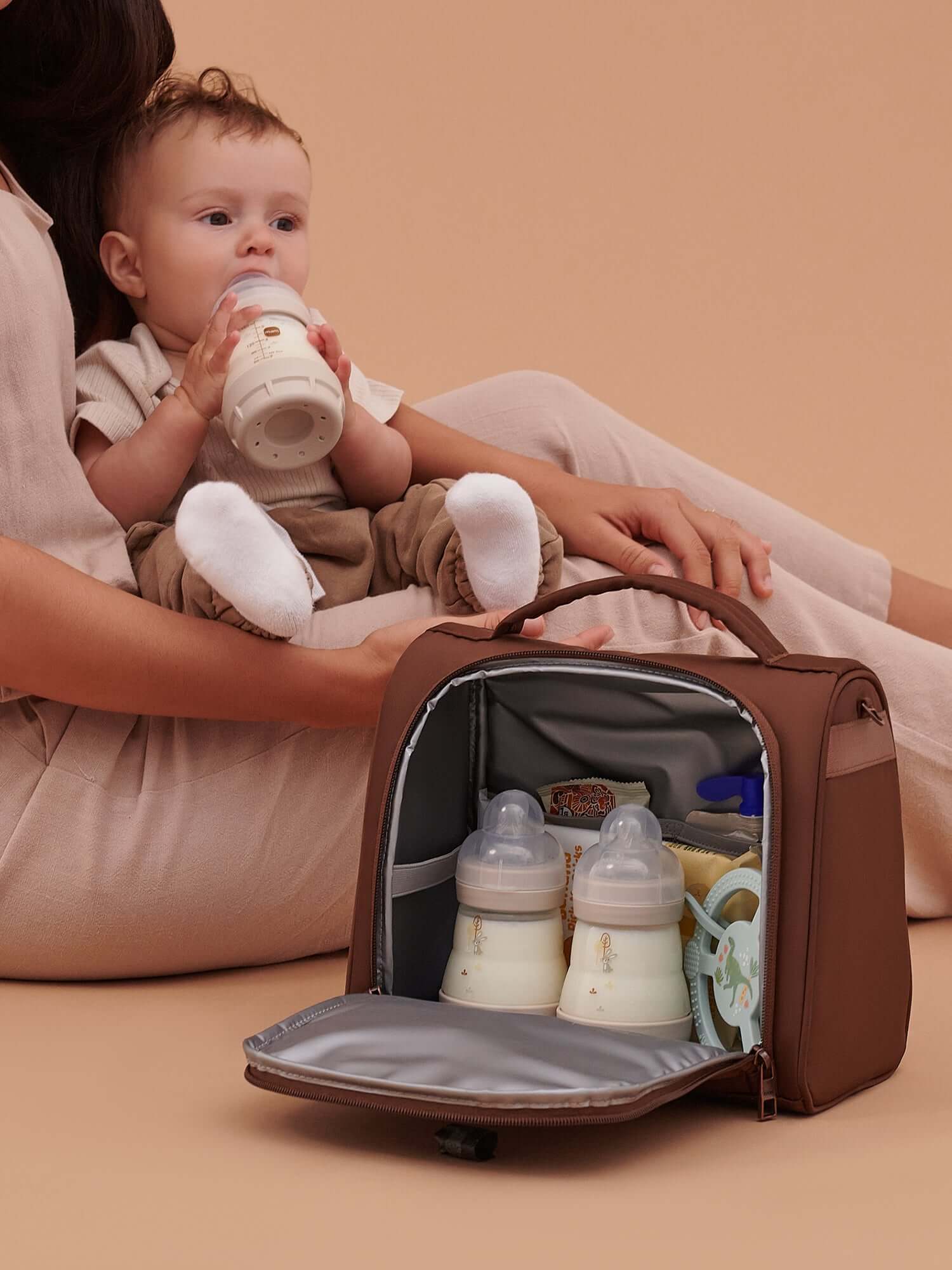 Insulated Bottle Bag - Espresso | Milk & Baby