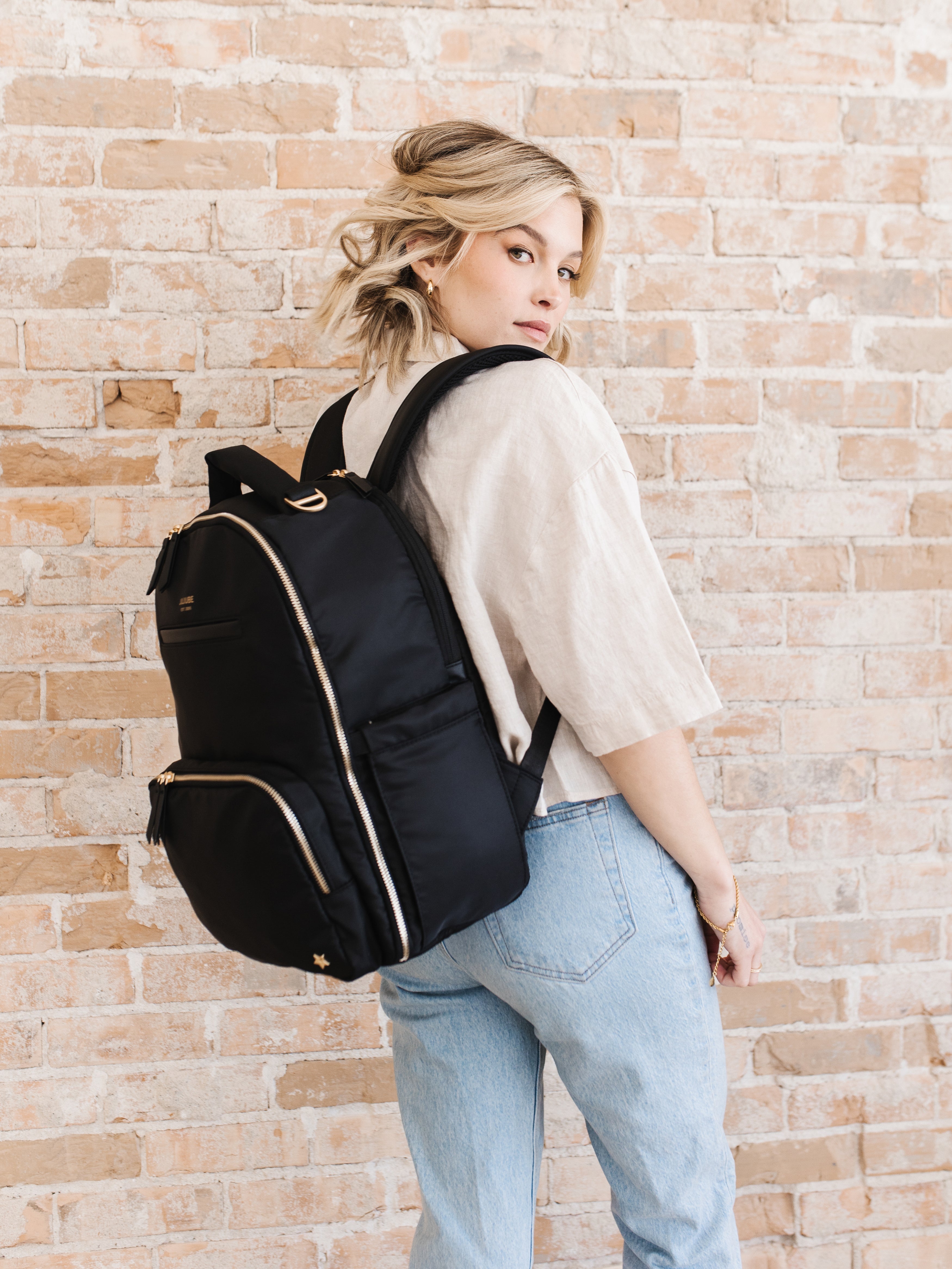 Classic Diaper Backpack - Black | Milk & Baby