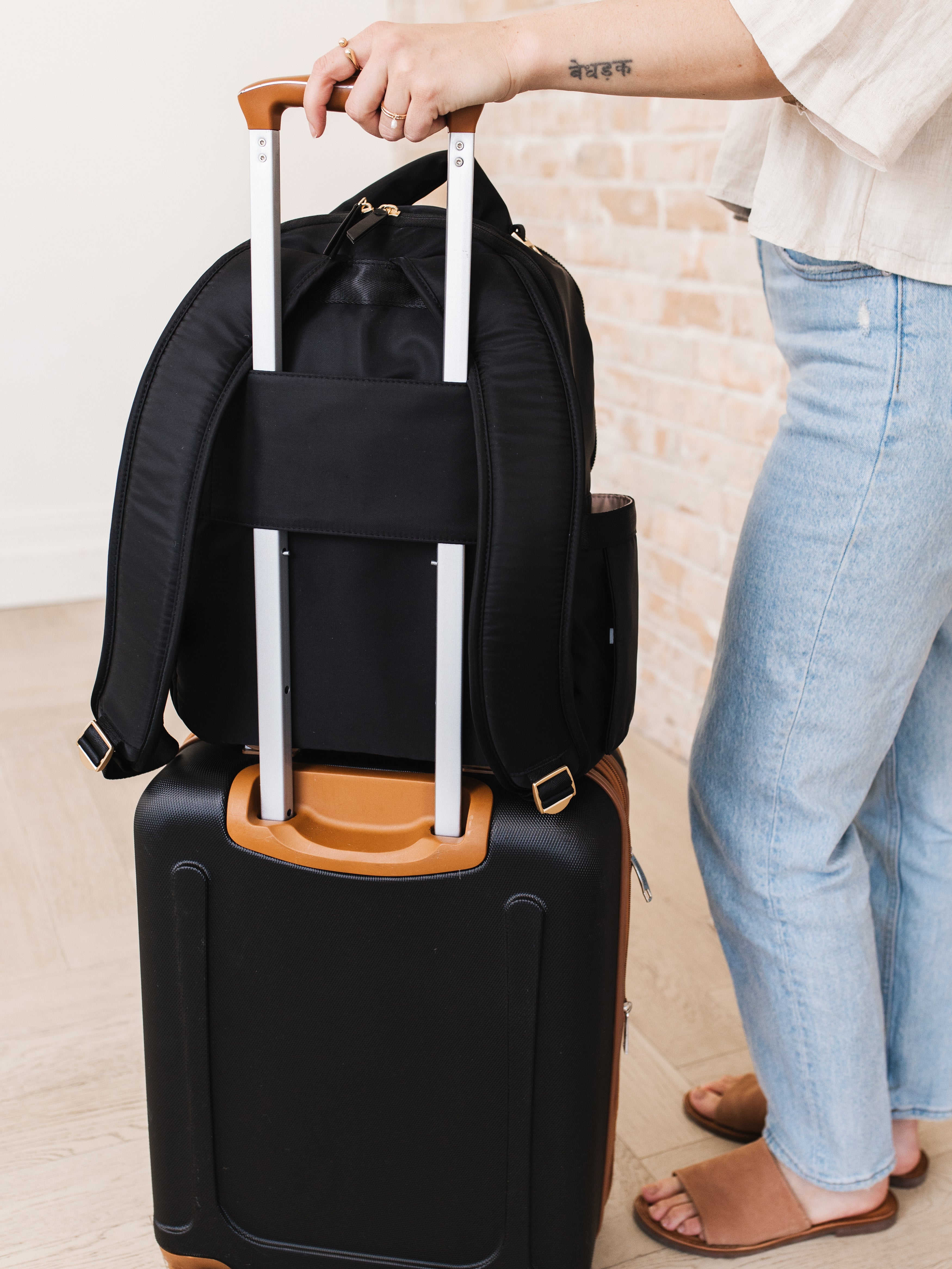Classic Diaper Backpack - Black | Milk & Baby