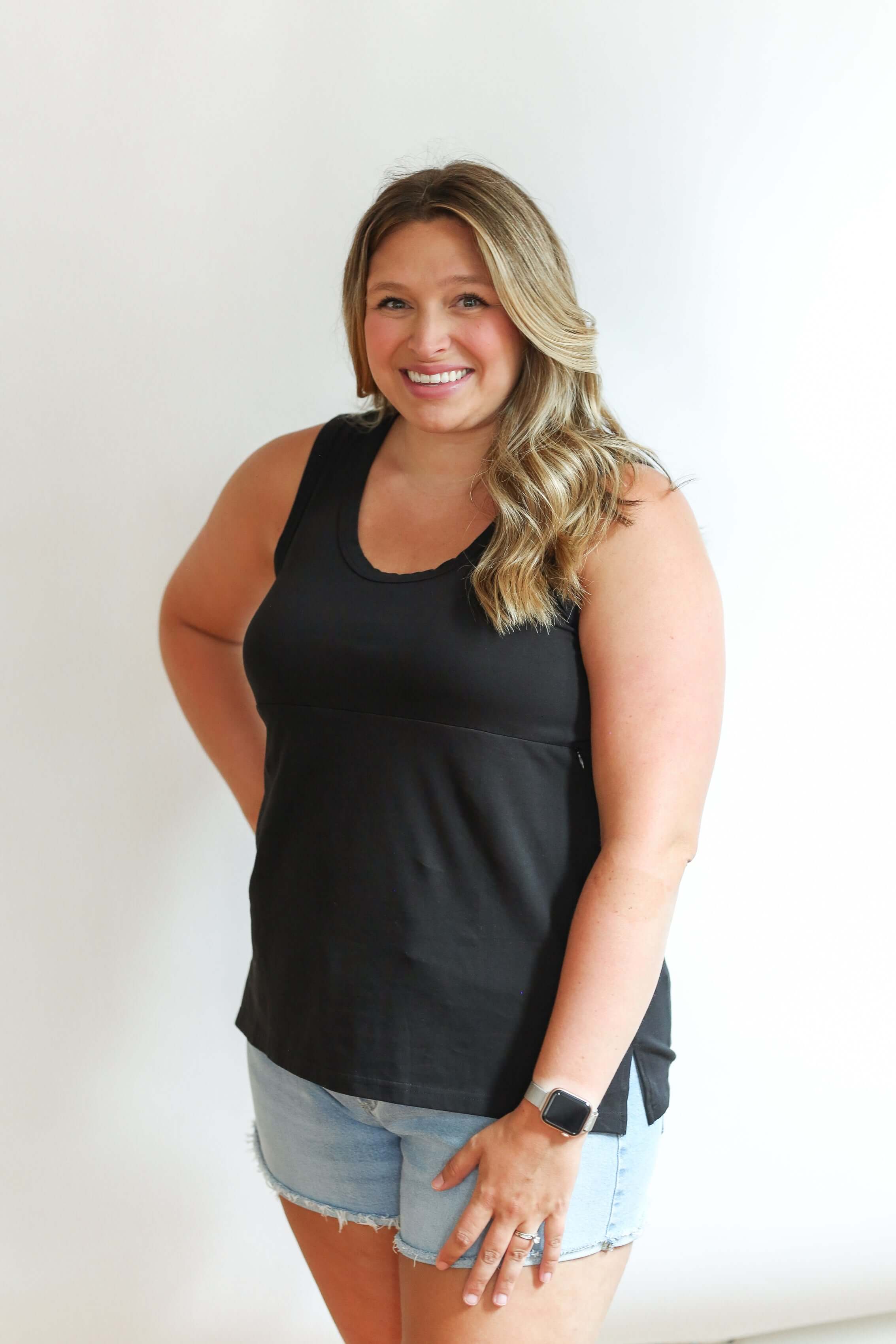 Invisible Zip Breastfeeding Tank Top | Milk & Baby