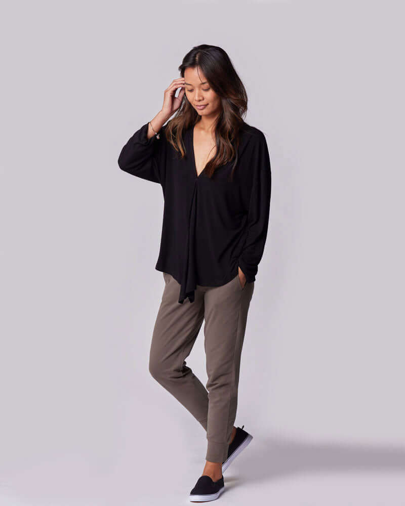 Nursing & Maternity Everywhere Long-Sleeve Wrap Blouse | Black | Milk & Baby