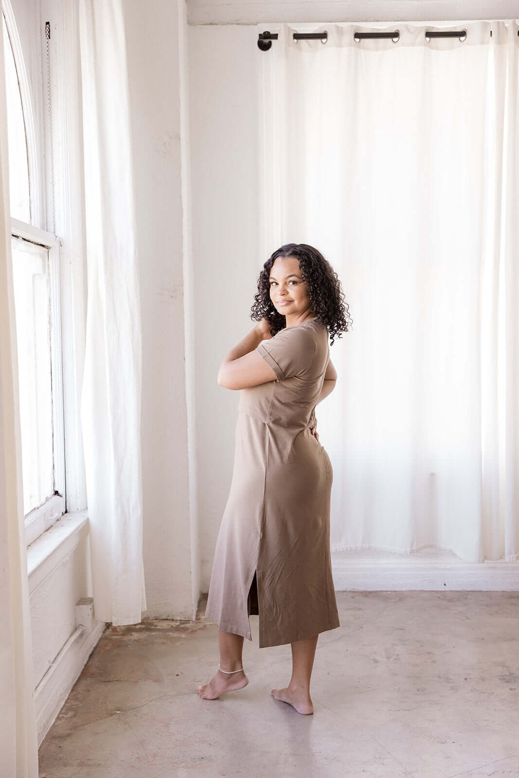 Everyday Breastfeeding Dress | Americano Brown | Milk & Baby