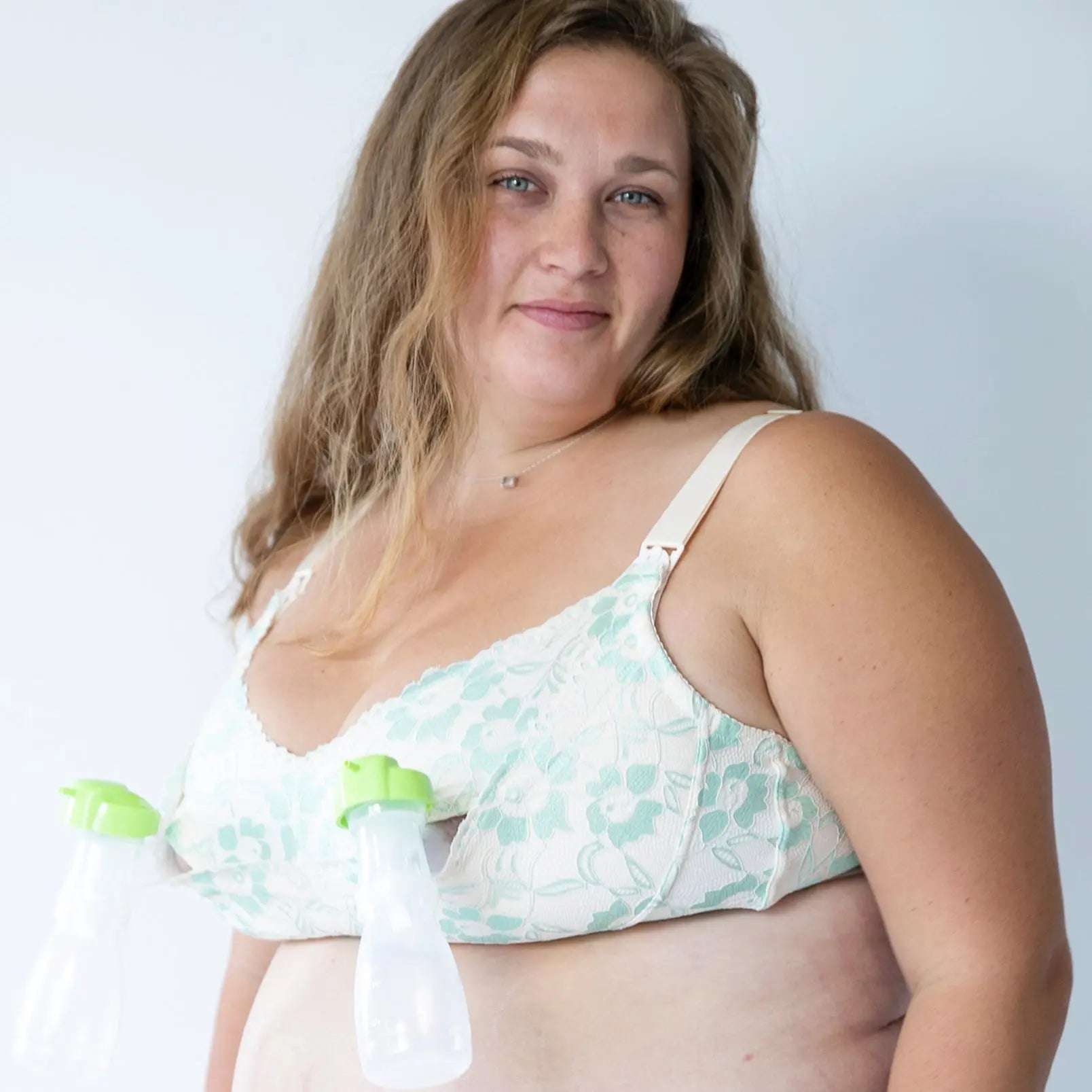 Pippa Cushioned Nursing + Handsfree Pumping bra | Milk & Baby