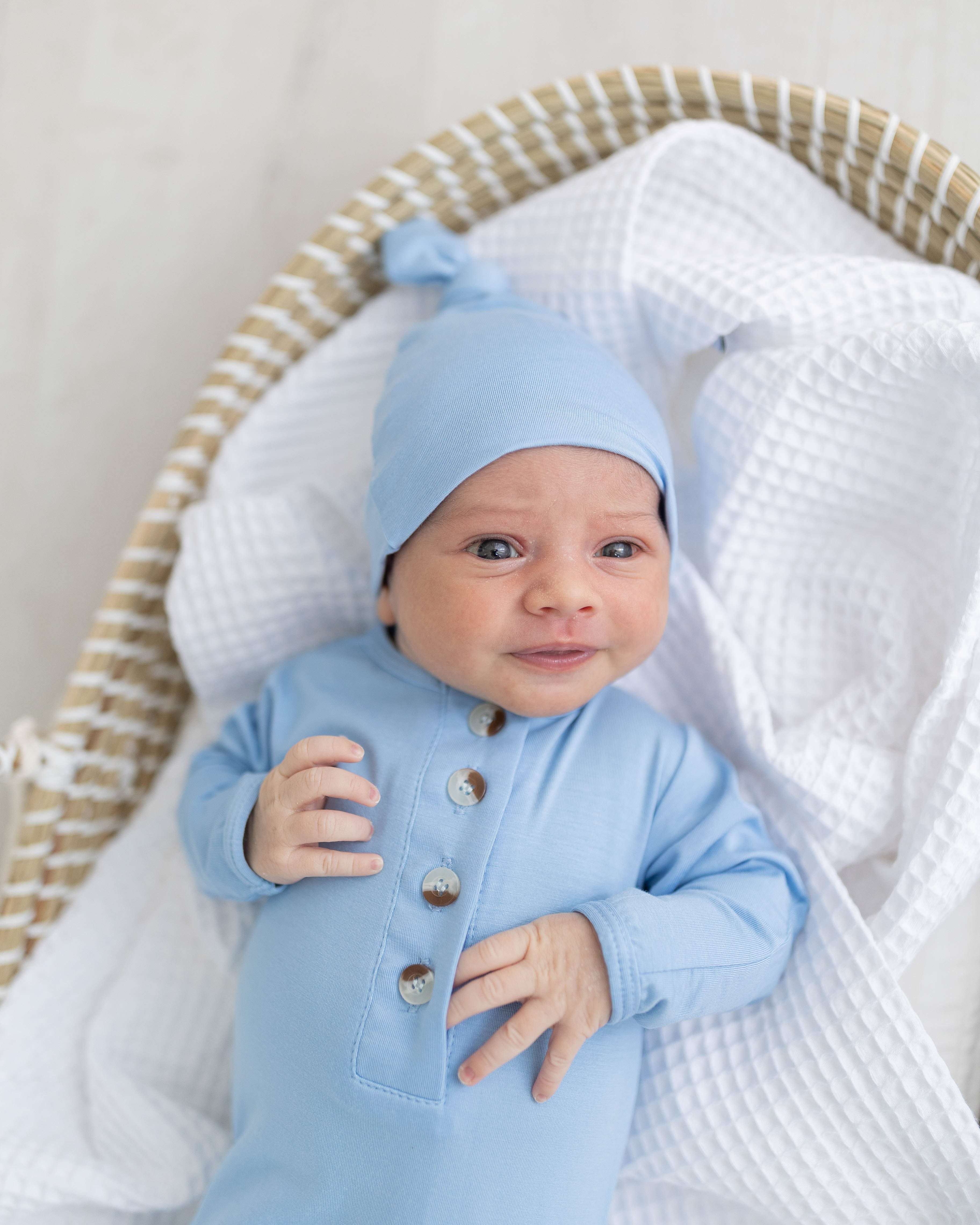 Emerson Knotted Gown & Hat Set | Baby Blue | Milk & Baby