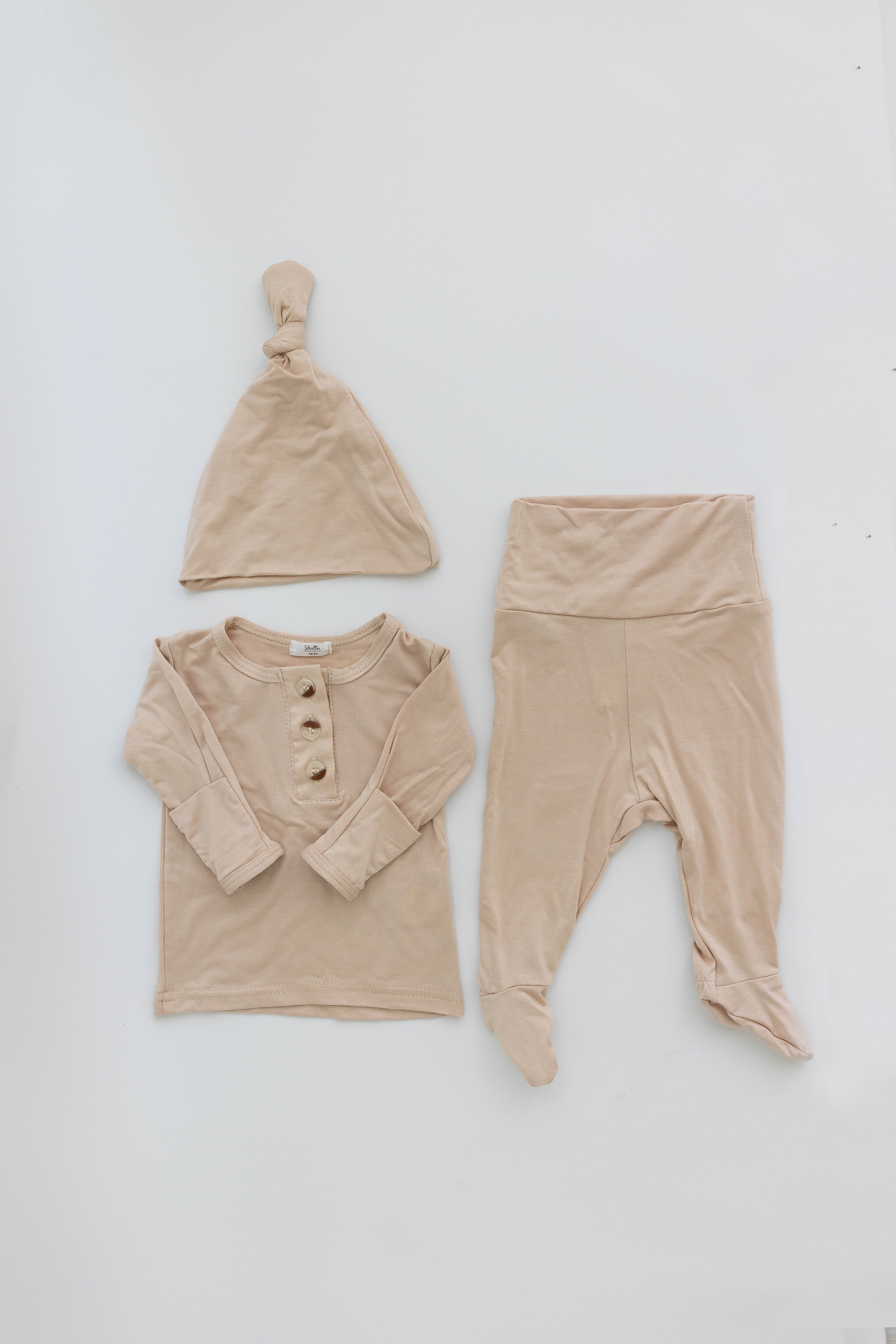 Riley Outfit and Hat Set | Sand | Milk & Baby
