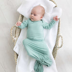 Marley Knotted Baby Gown and Hat Set | Milk & Baby