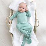 Marley Knotted Baby Gown and Hat Set | Milk & Baby