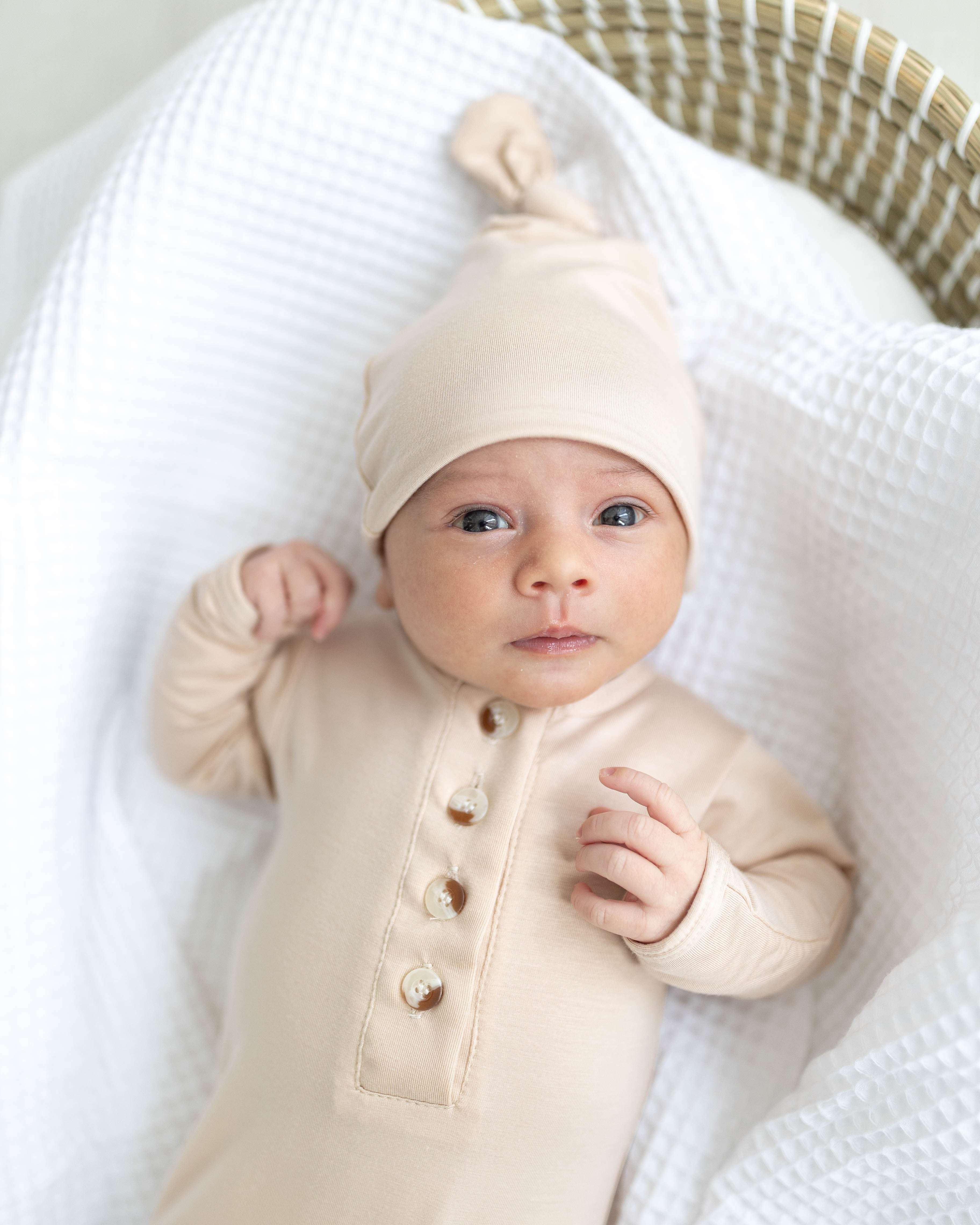 Emerson Knotted Baby Gown Set |Sand | Milk & Baby