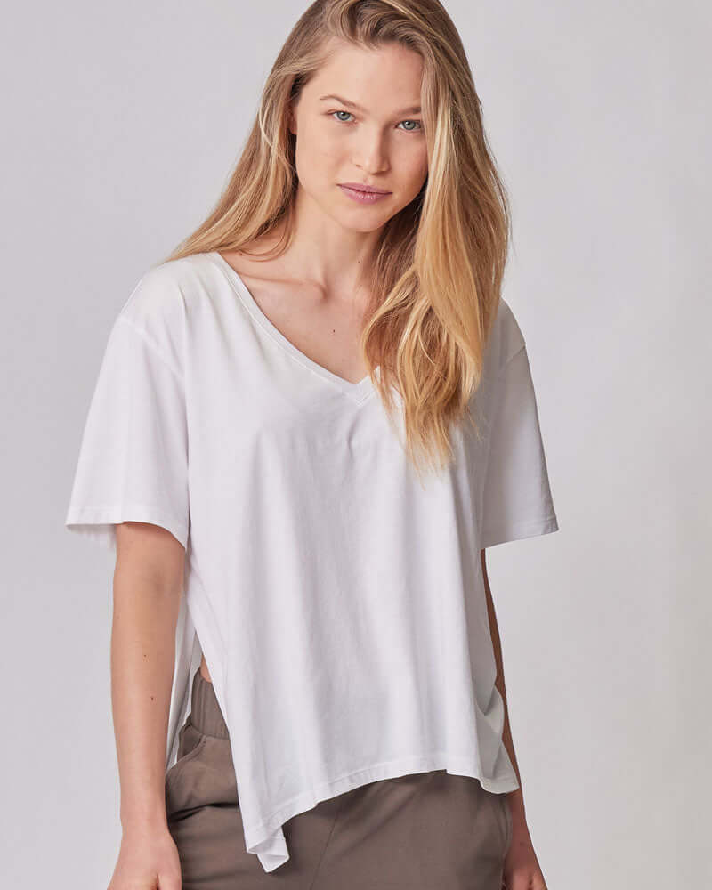 Everywhere Nursing & Maternity V-Neck Tee | White | Milk & Baby