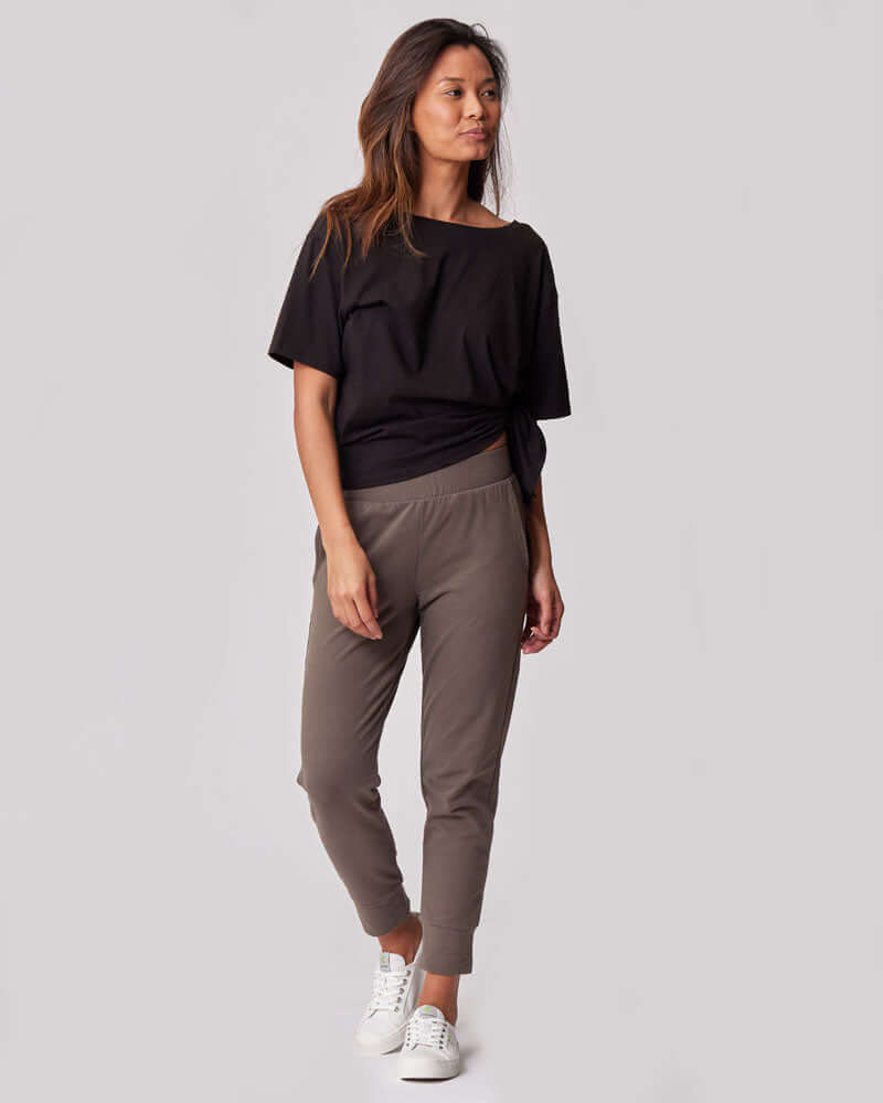 Everywhere Nursing & Maternity V-Neck Tee | Black | Milk & Baby