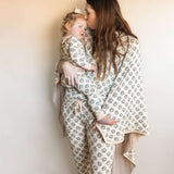 Sandy Smiles Checkers Dream Nursing Pajamas Milk & Baby