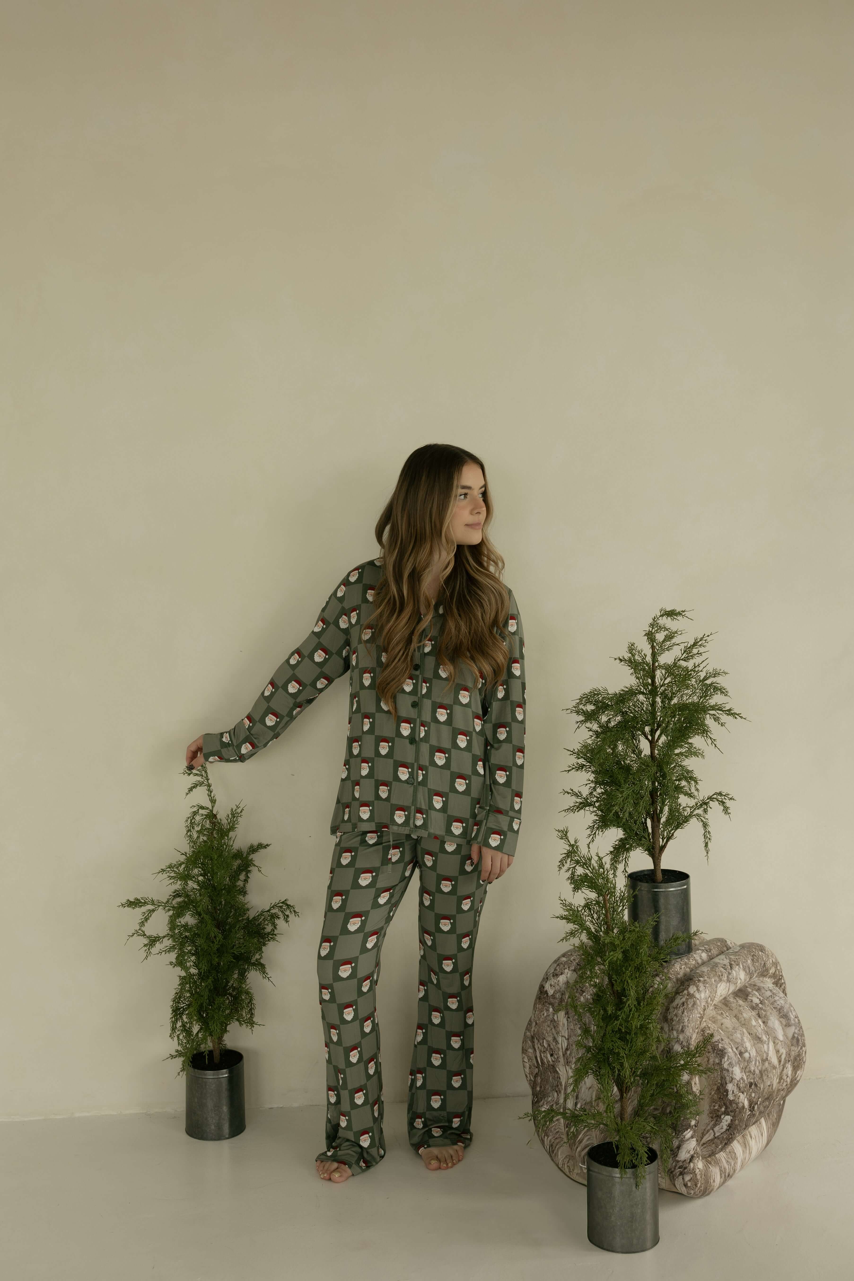 Santa Checkerboard | Long Sleeve Women's Bamboo Pajamas | Milk & Baby
