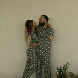 Santa Checkerboard | Men's Bamboo Pajamas | Milk & Baby