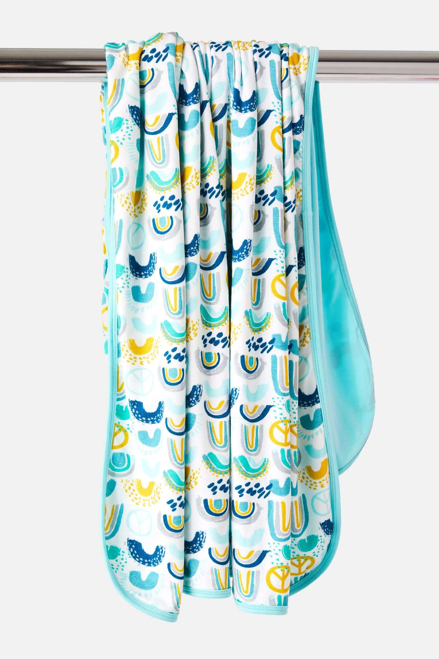 Rainbows Blue | Pret® Changing Clutch | Milk & Baby