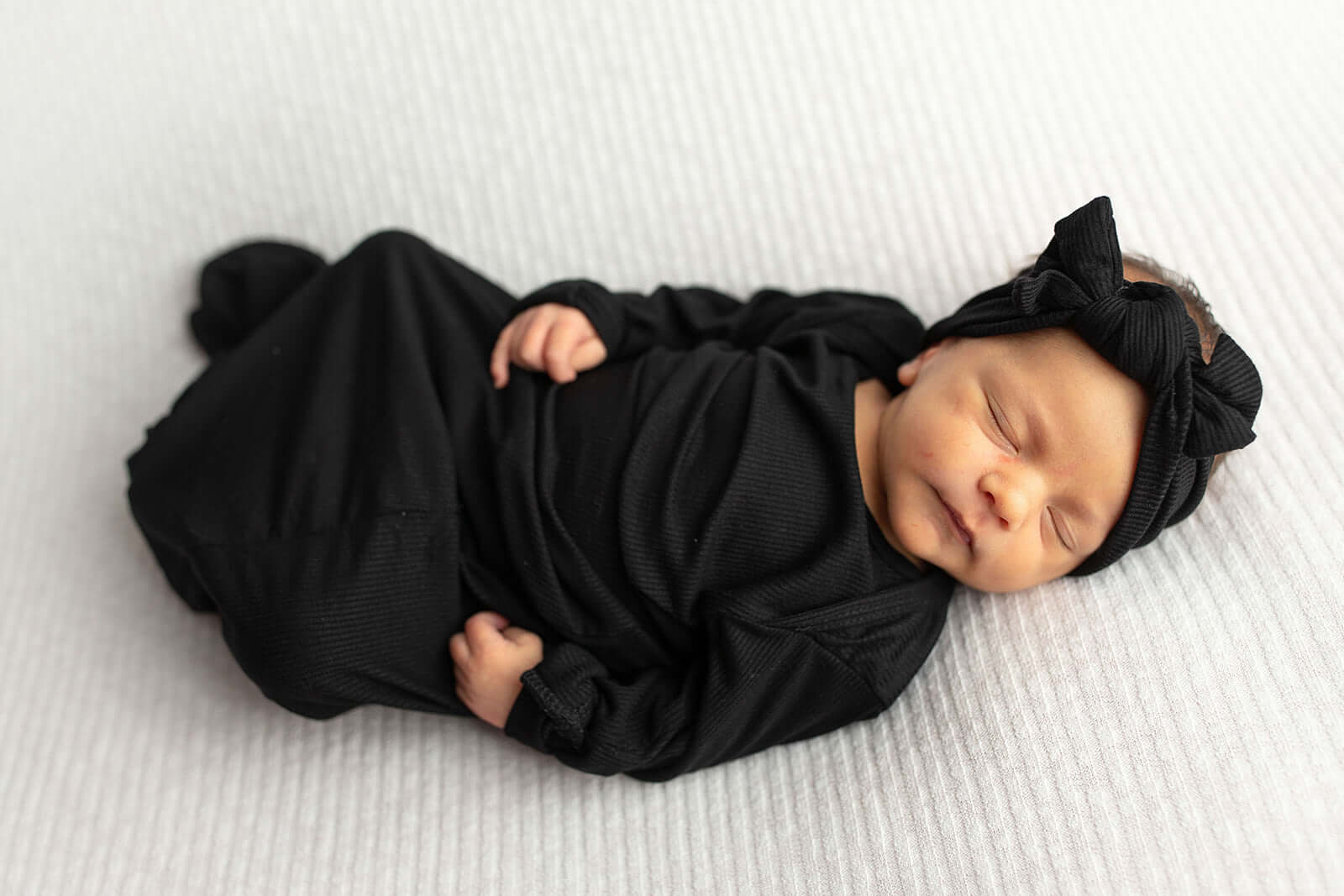 Black Ribbed Knotted Baby Gown | Milk & Baby