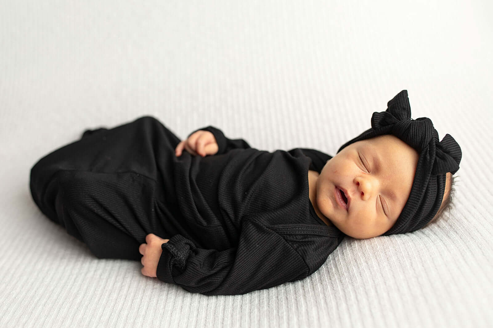Black Ribbed Knotted Baby Gown | Milk & Baby